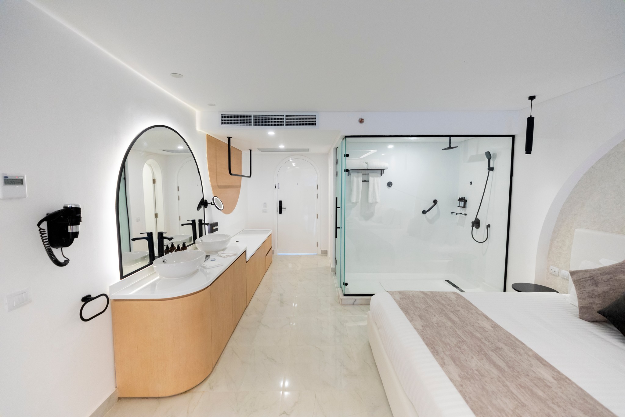 Sunrise White Hills Resort 9