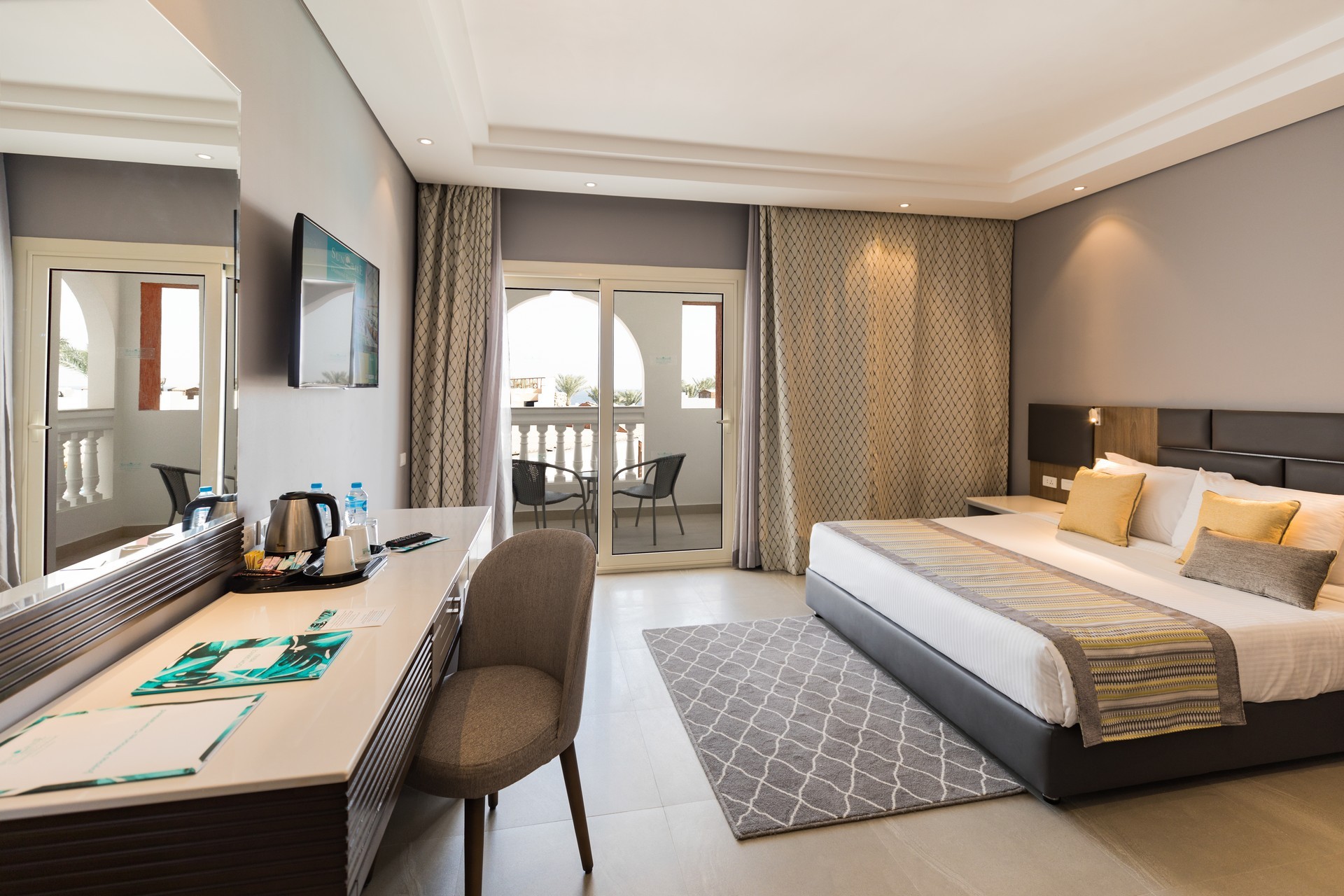 Sunrise Diamond Beach Resort 11