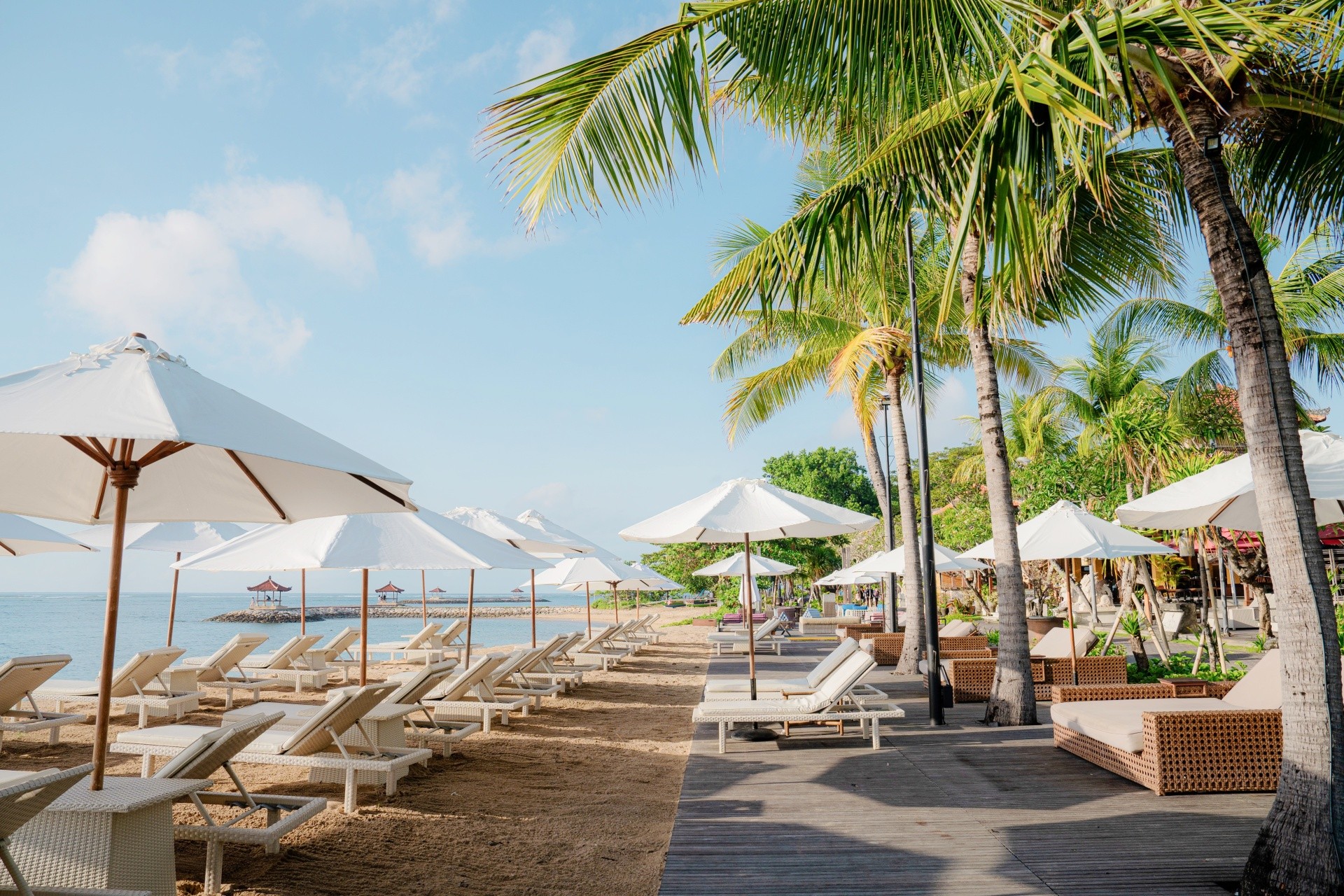 Griya Santrian, A Beach Resort & Spa 12