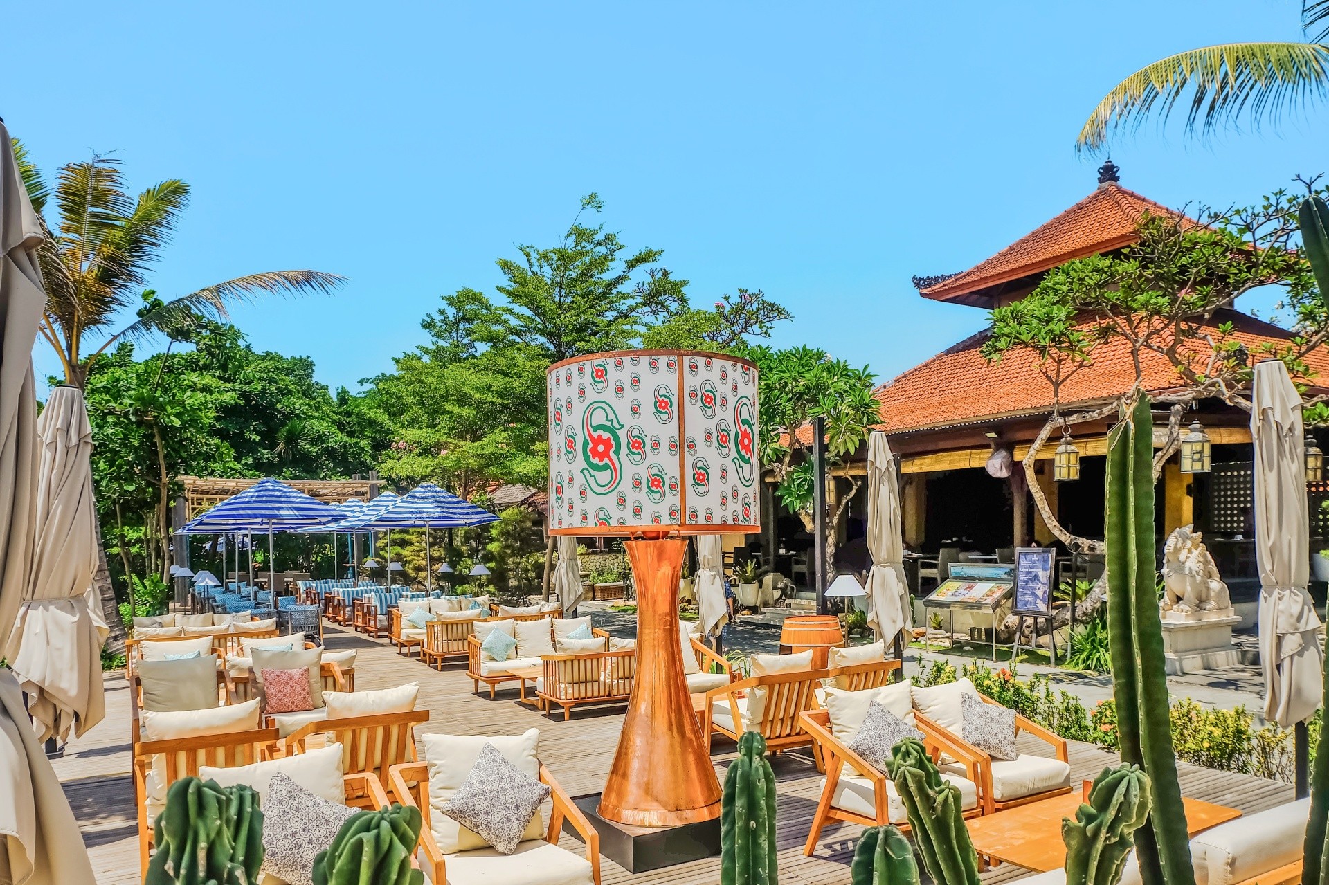 Griya Santrian, A Beach Resort & Spa 9