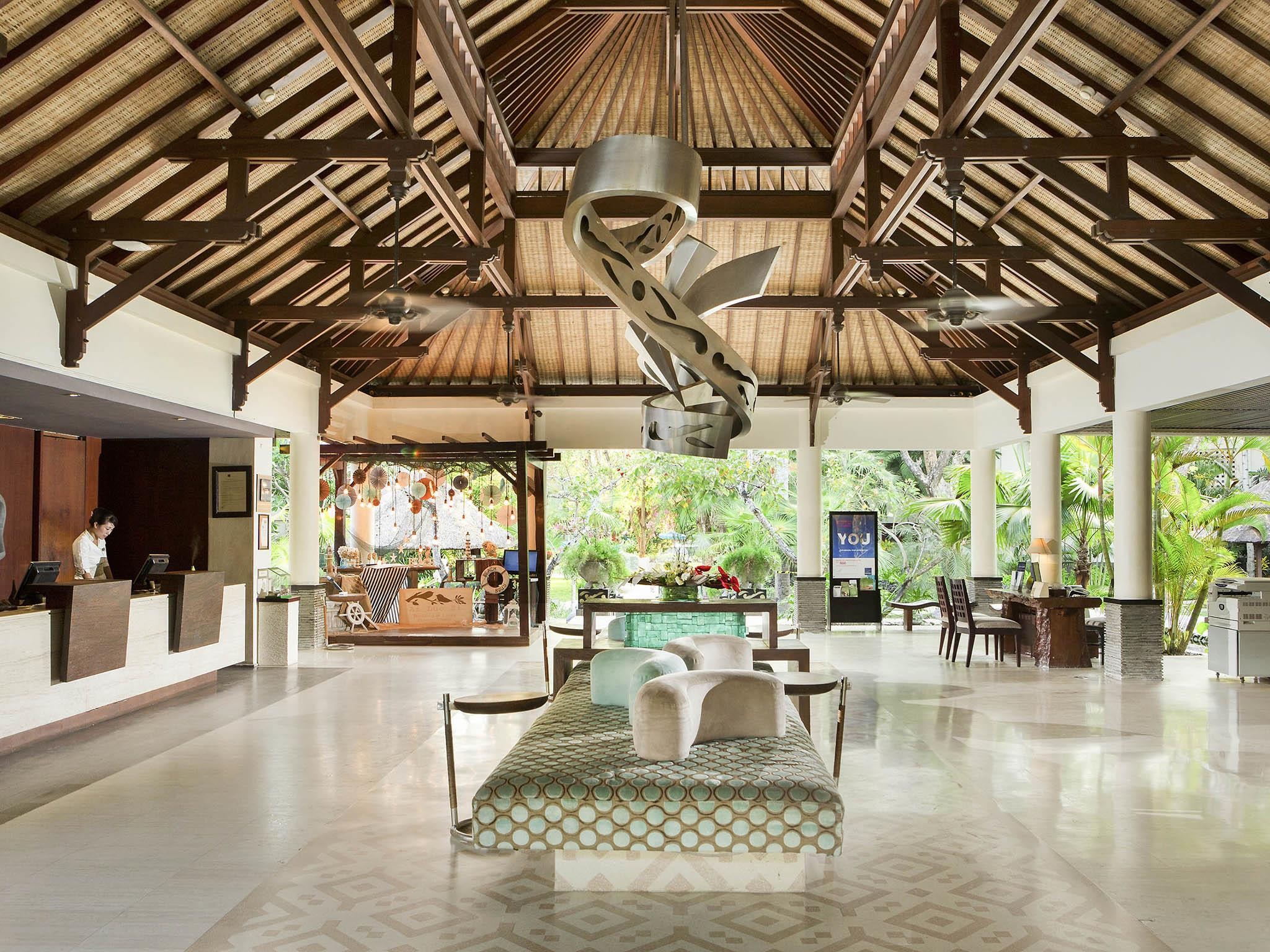 Novotel Bali Nusa Dua Hotel and Residences 16