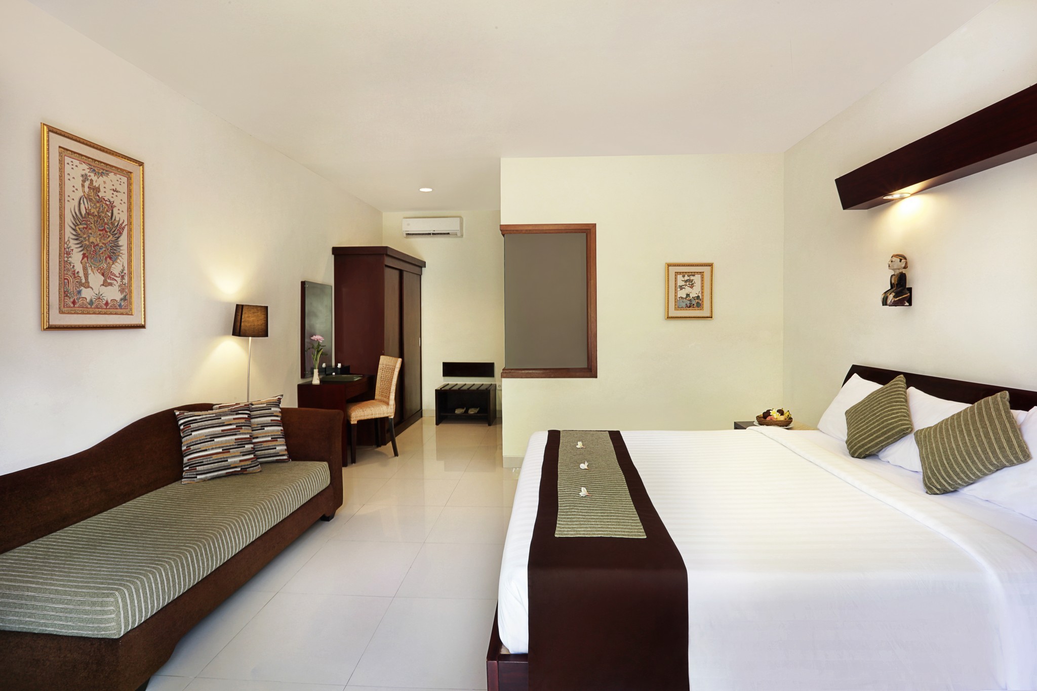 Respati Beach Hotel 9