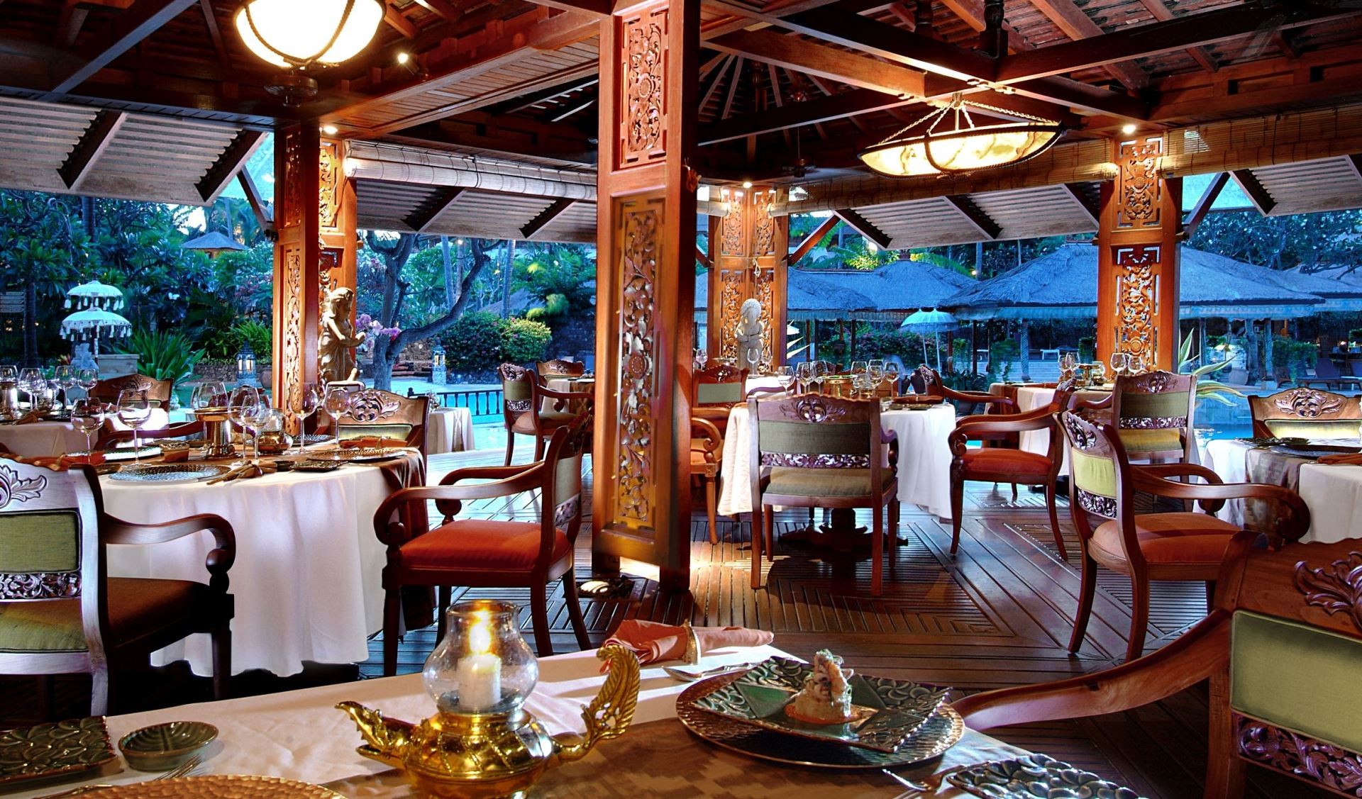 Nusa Dua Beach Hotel & Spa 14