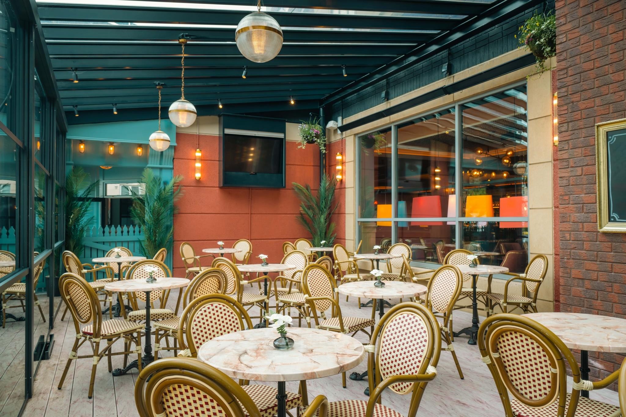 Grand Canal Hotel 10