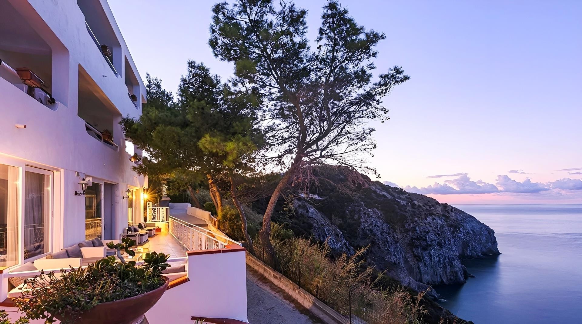 Grazia alla Scannella 14