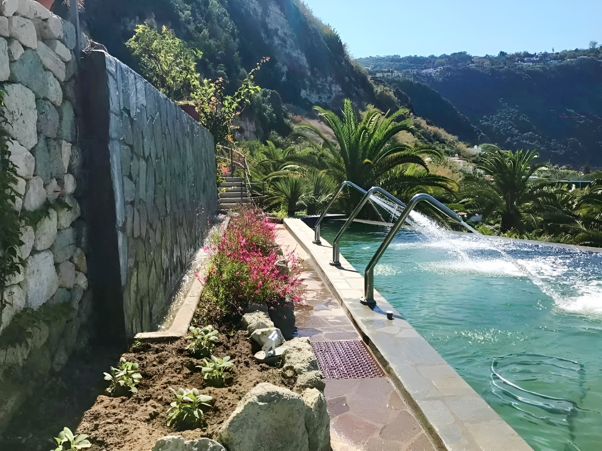 Semiramis Hotel de Charma 25