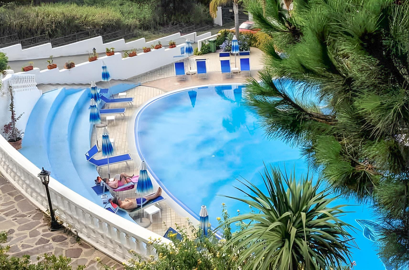 Pineta Petto Bianco Villaggio Residence 8