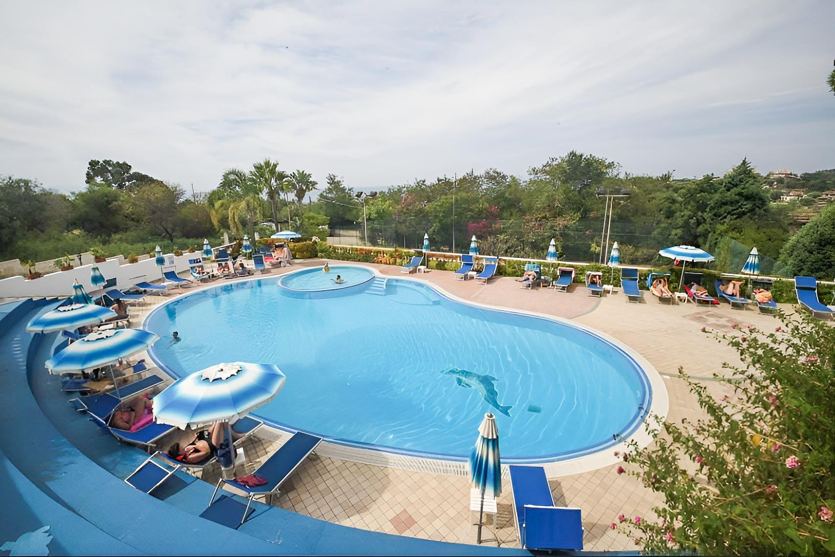 Pineta Petto Bianco Villaggio Residence 9