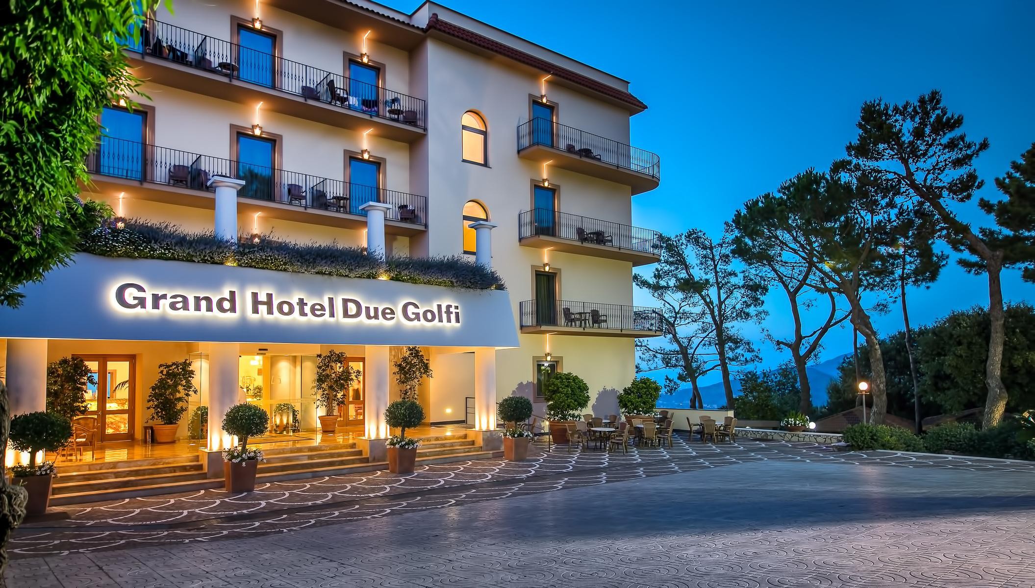 Due Golfi Grand Hotel