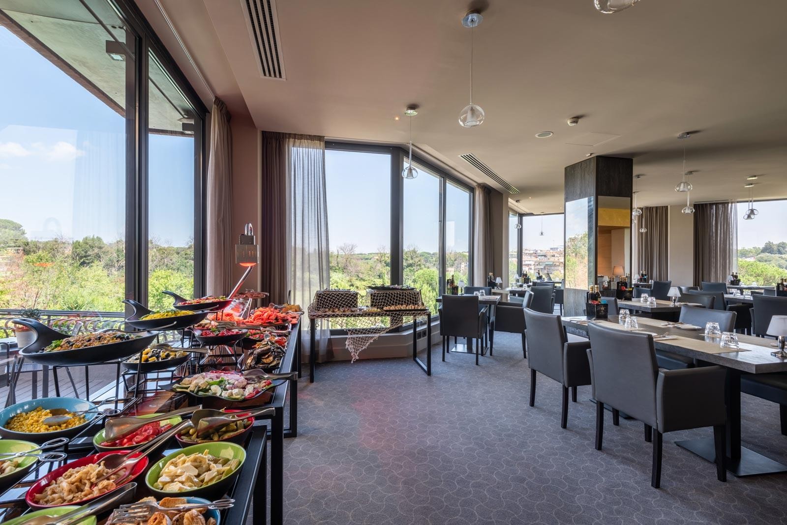 A. Roma Lifestyle 15