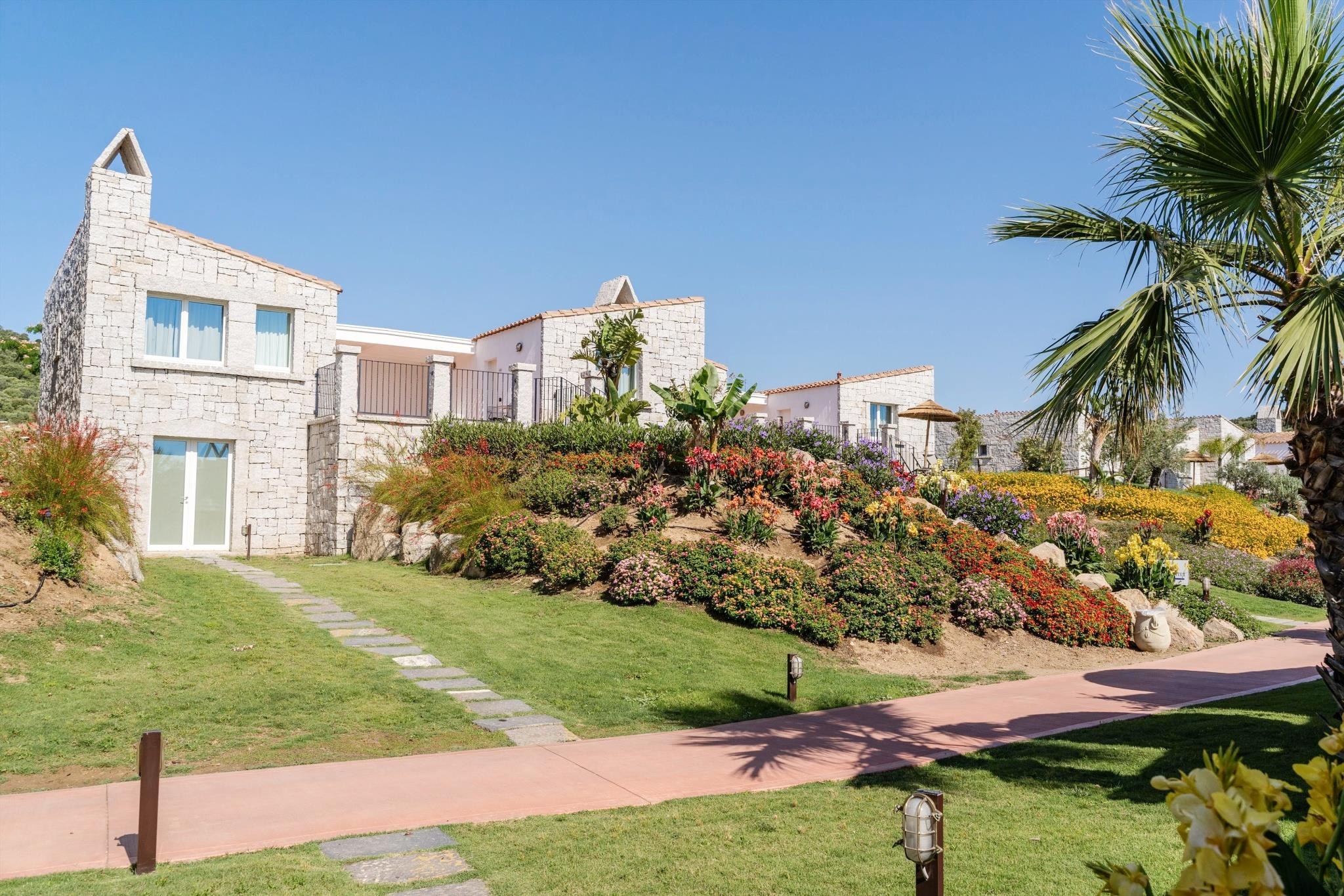 Cala Sinzias Resort 25