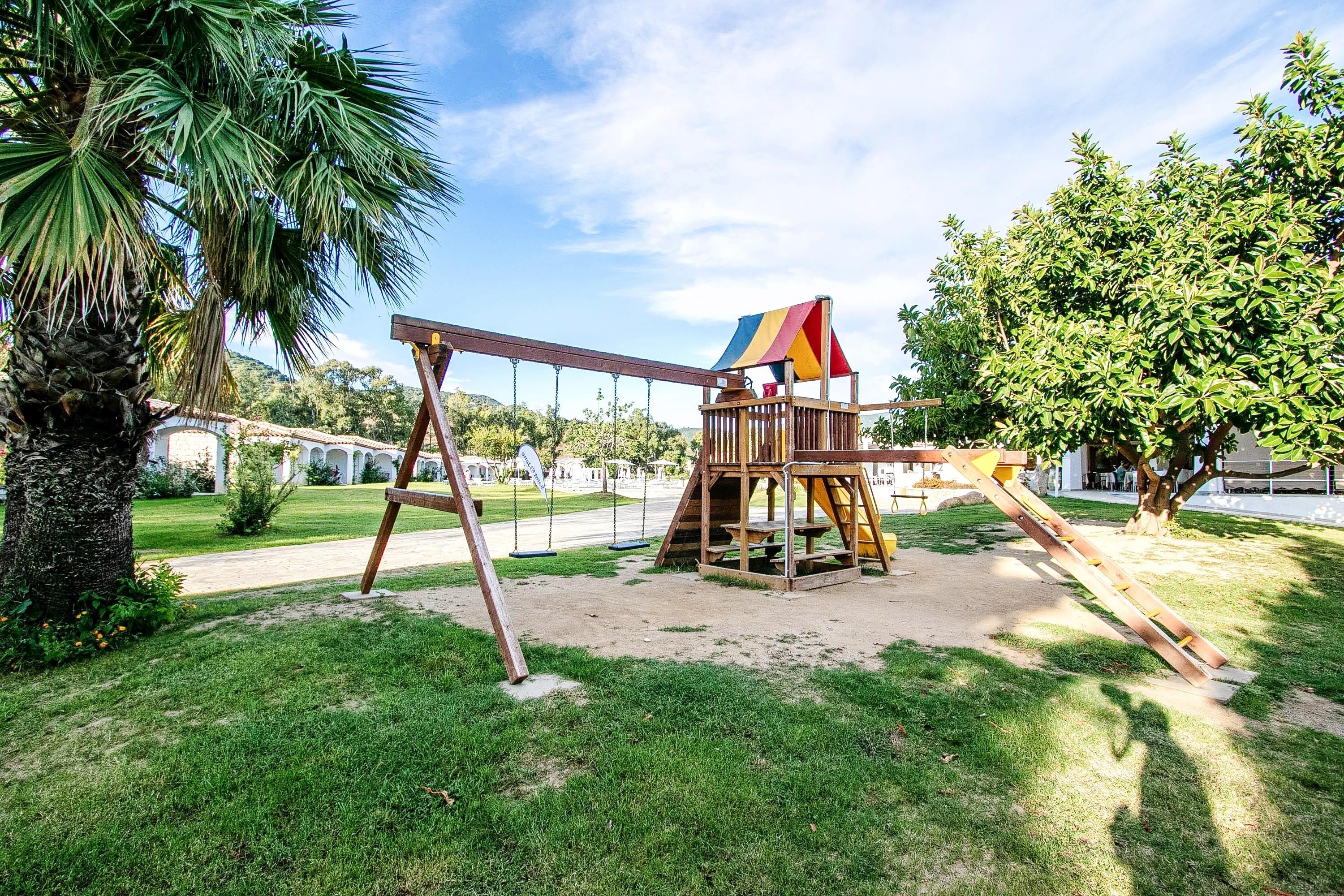 Limone Beach Resort 32