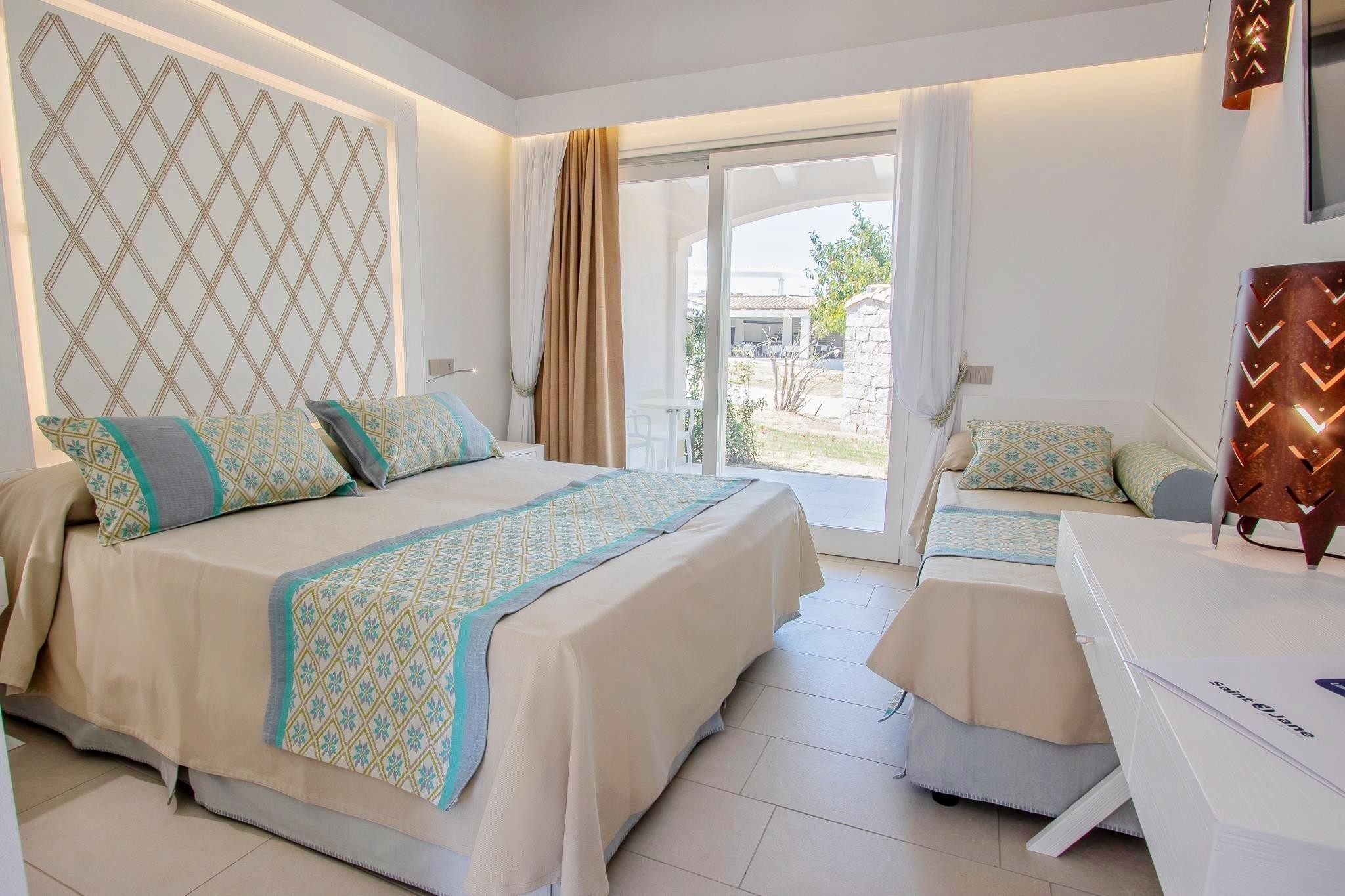 Limone Beach Resort 4