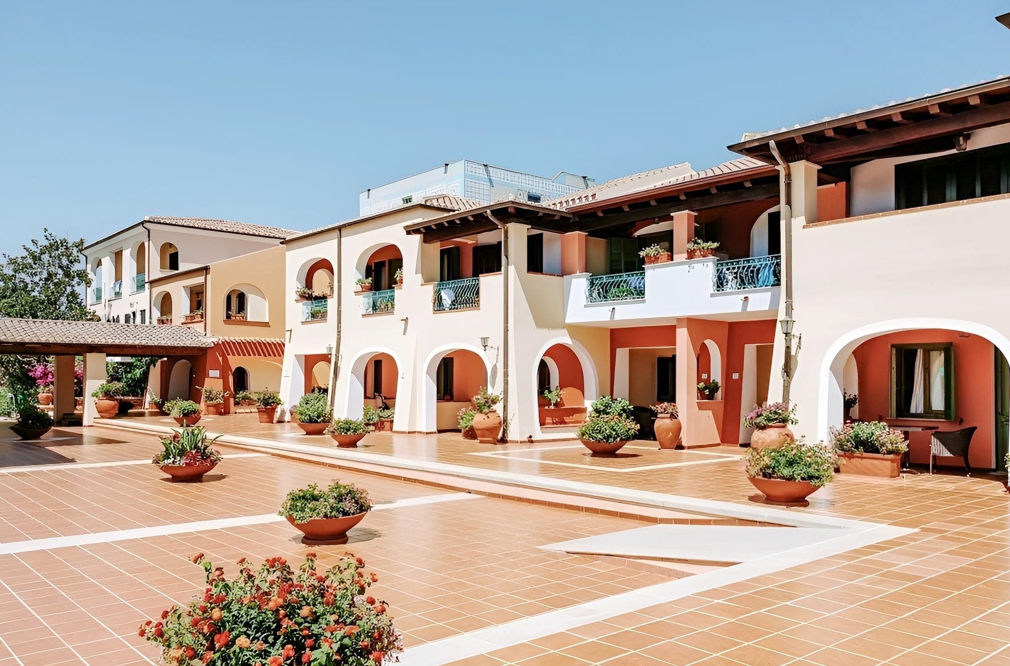 NICOLAUS CLUB TORRE MORESCA 16