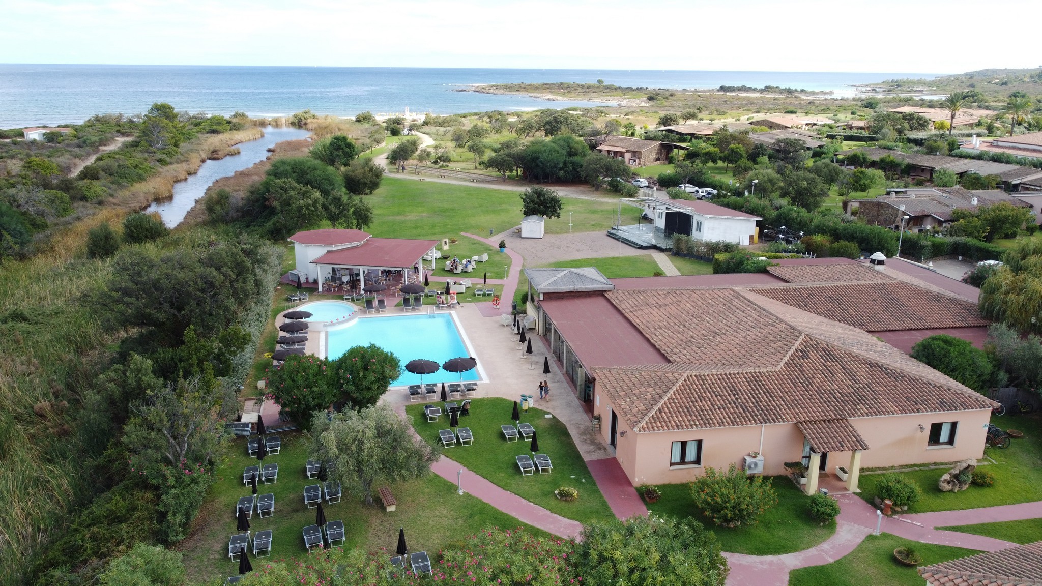 Li Suari Club Village