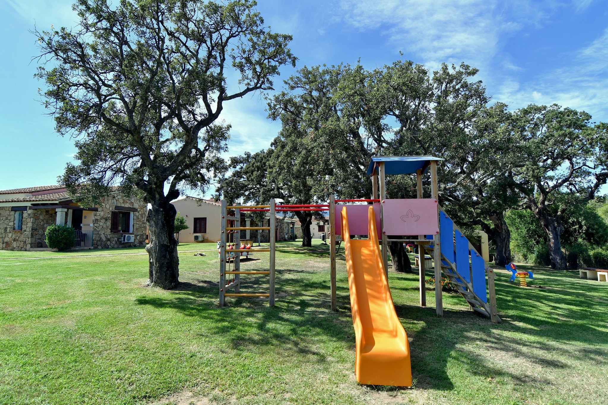 Li Suari Club Village 19