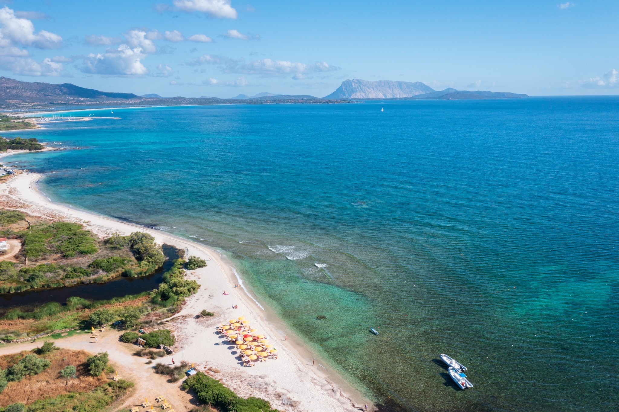 Li Suari Club Village 8