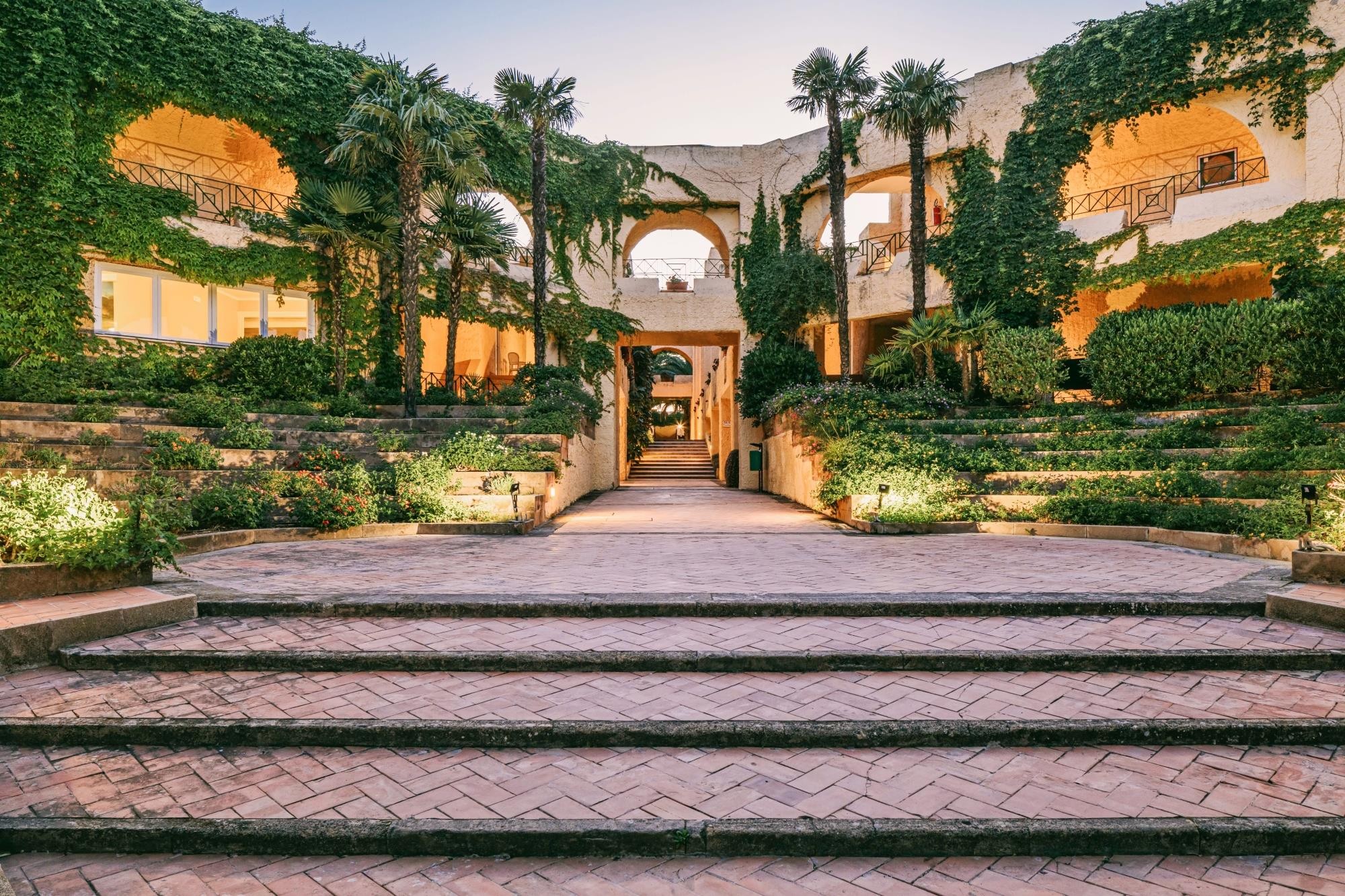 Mangia’s Sicily, Brucoli, Autograph Collection 18