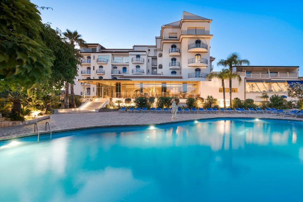 SANT ALPHIO GARDEN RESORT & SPA 26