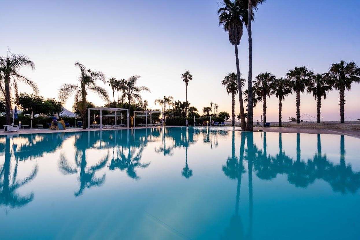 LE DUNE BEACH CLUB 2