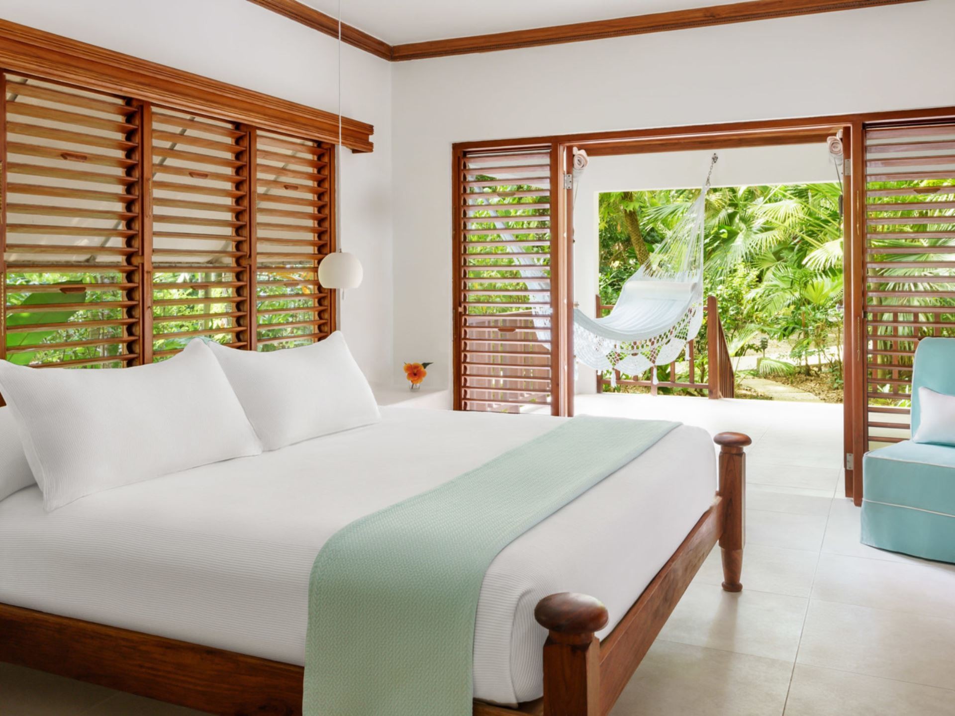 Couples Swept Away 6