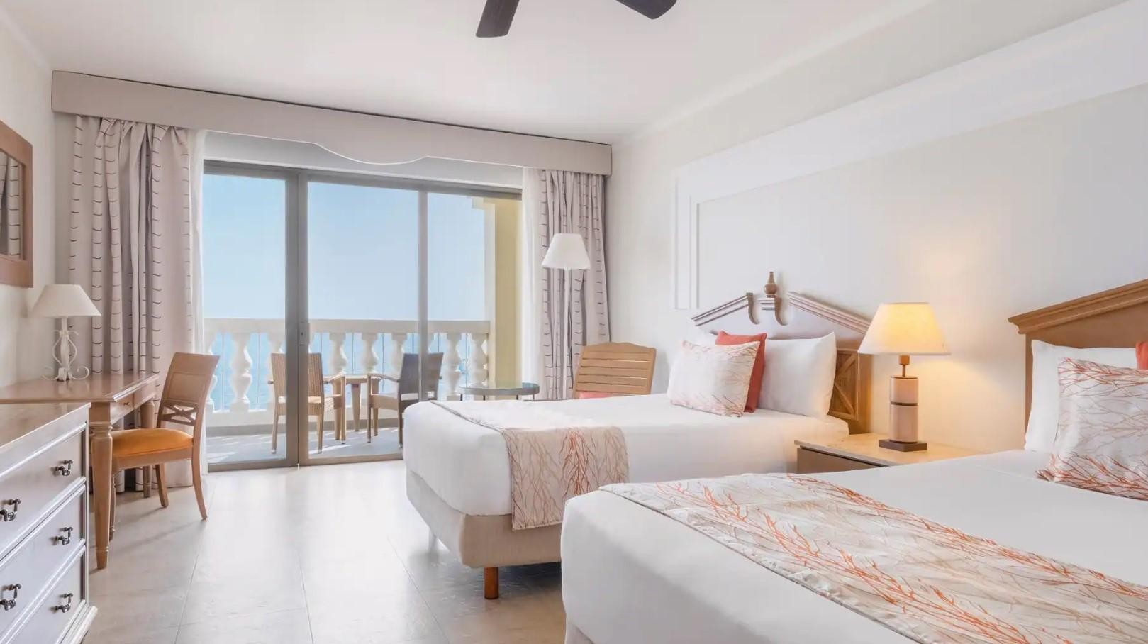 Iberostar Waves Rose Hall Beach 10