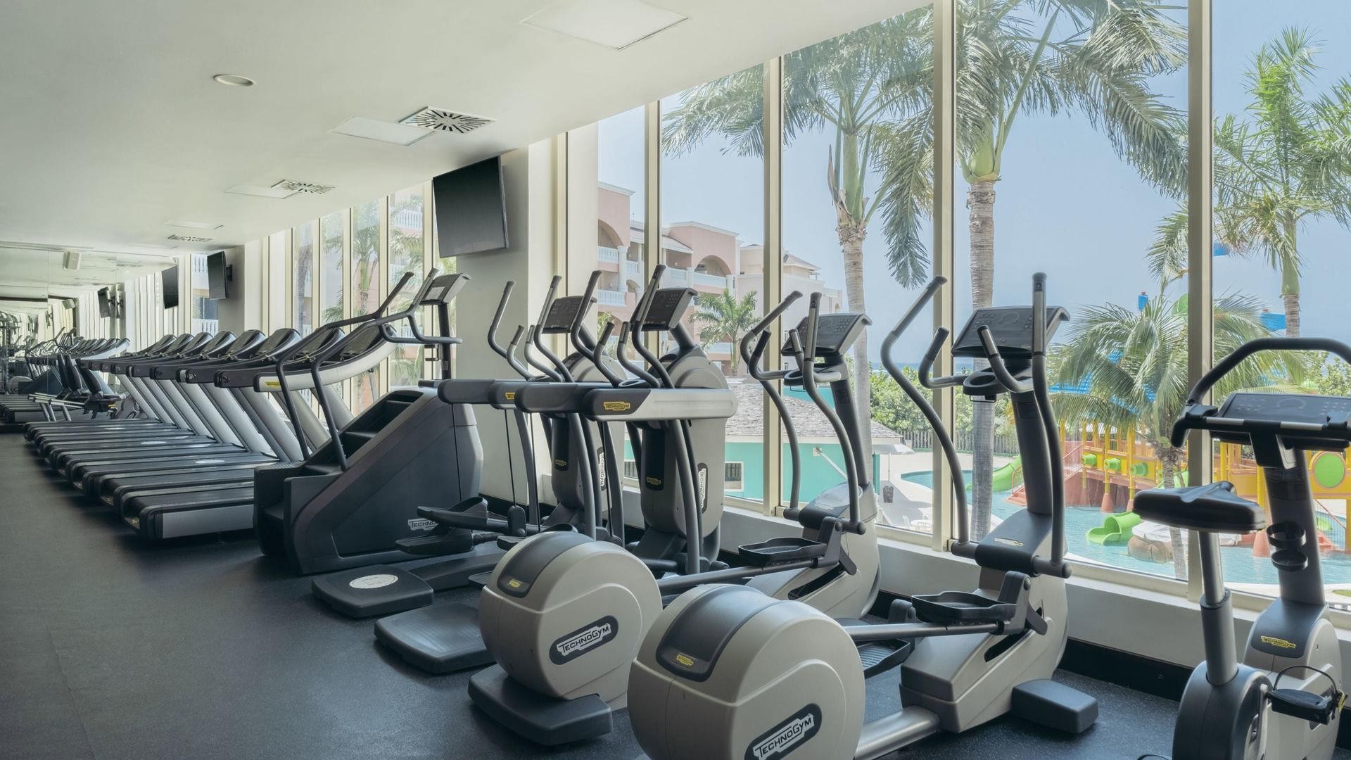 Iberostar Waves Rose Hall Beach 15