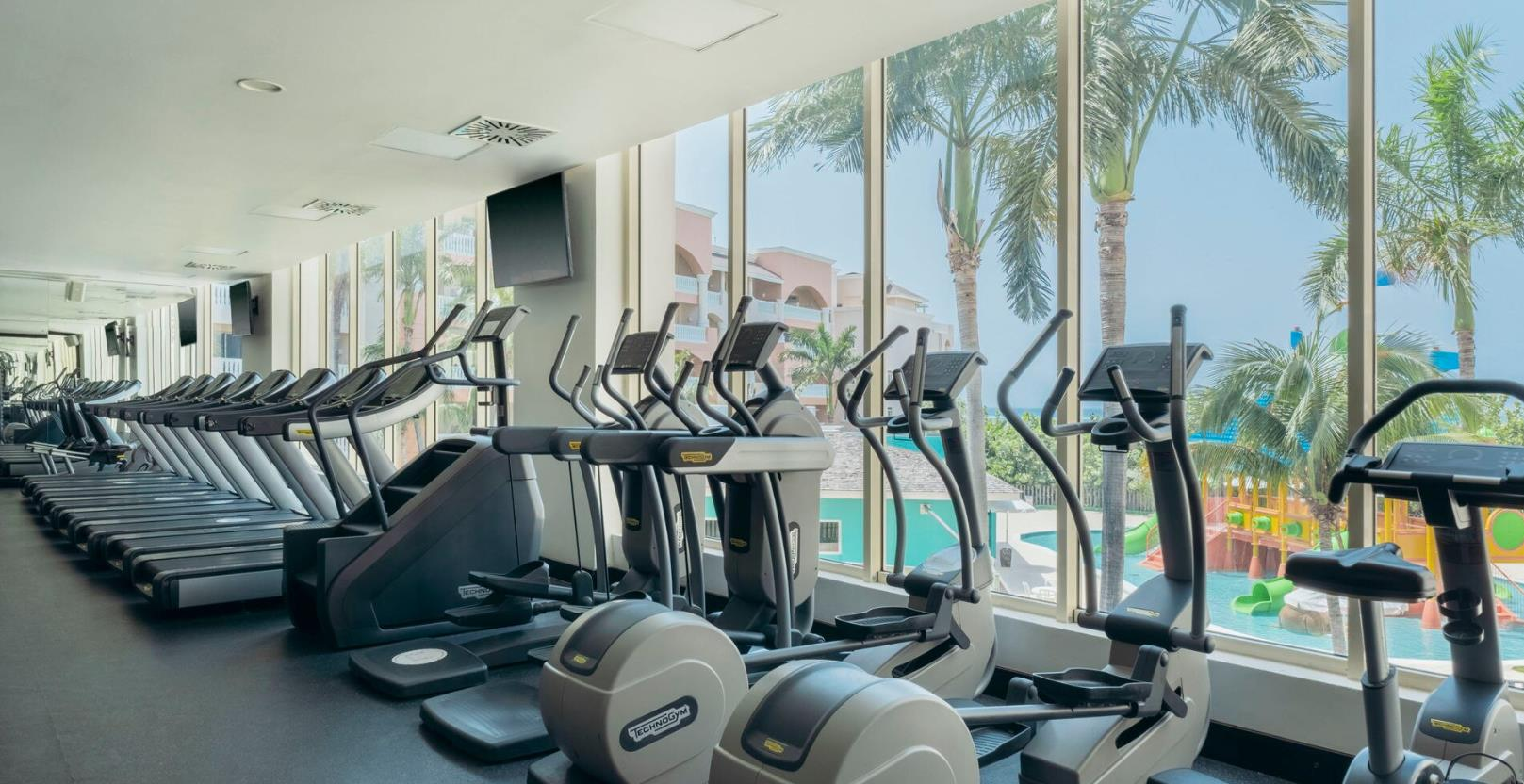 Iberostar Selection Rose Hall Suites 16