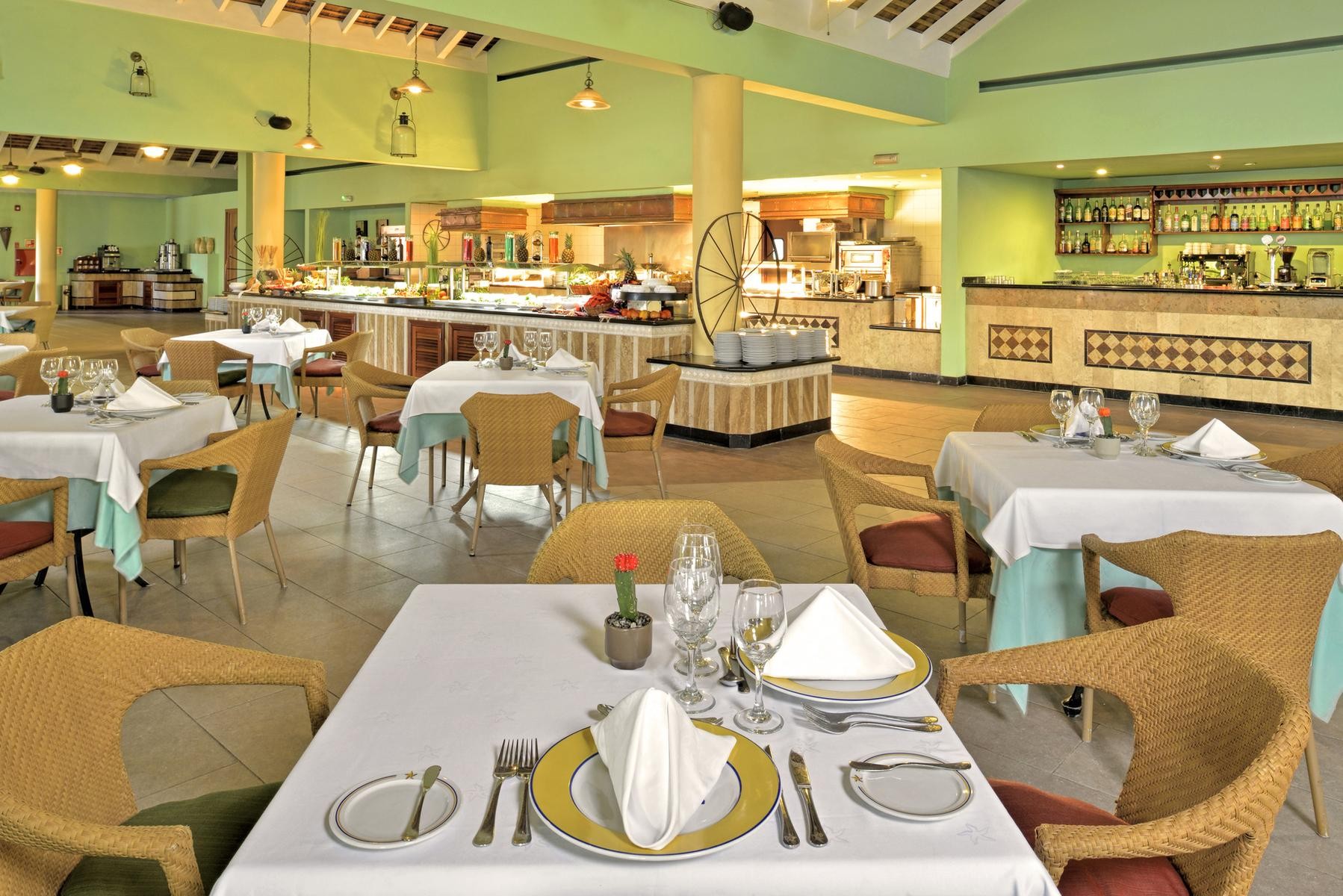 Iberostar Selection Rose Hall Suites 14