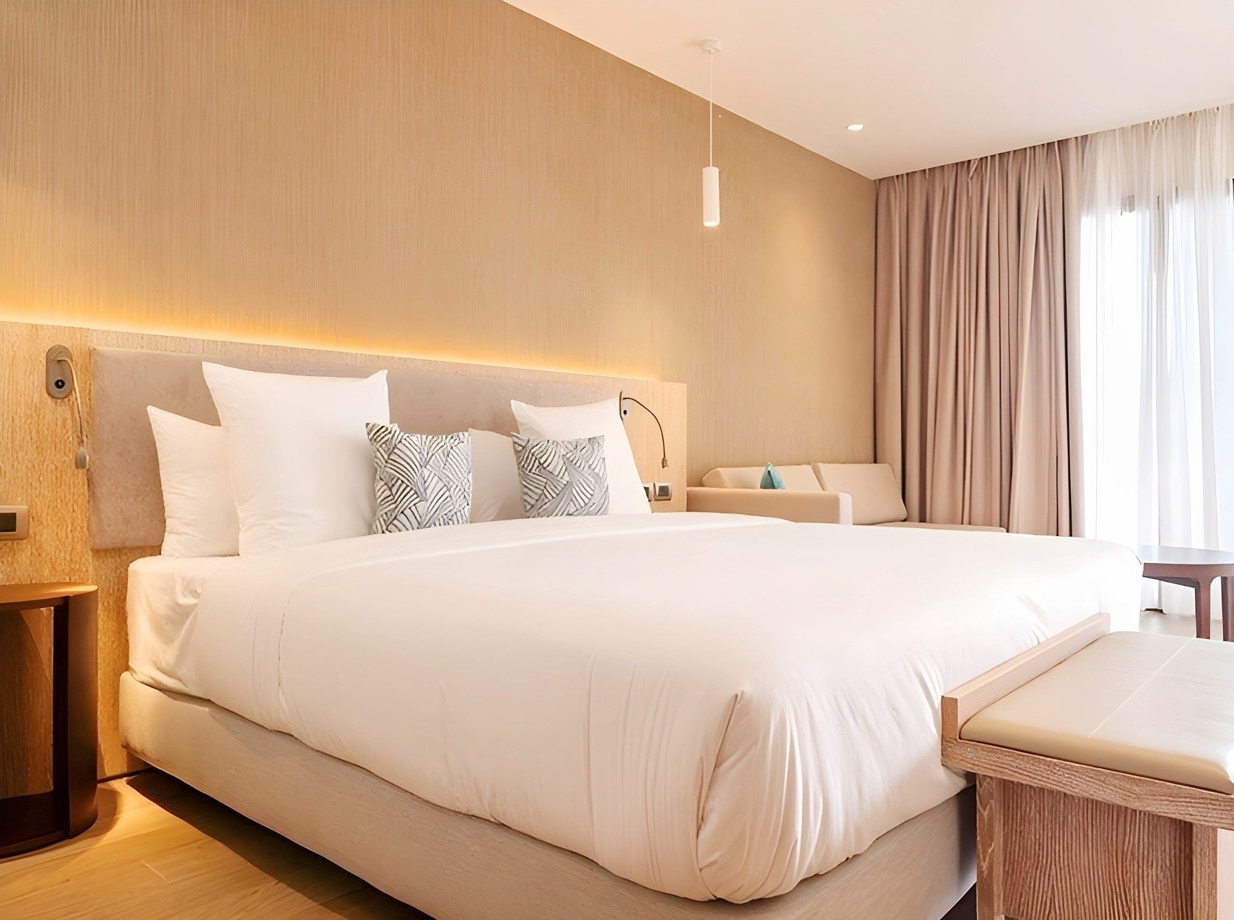 Royal Horizon Ponta Sino 35