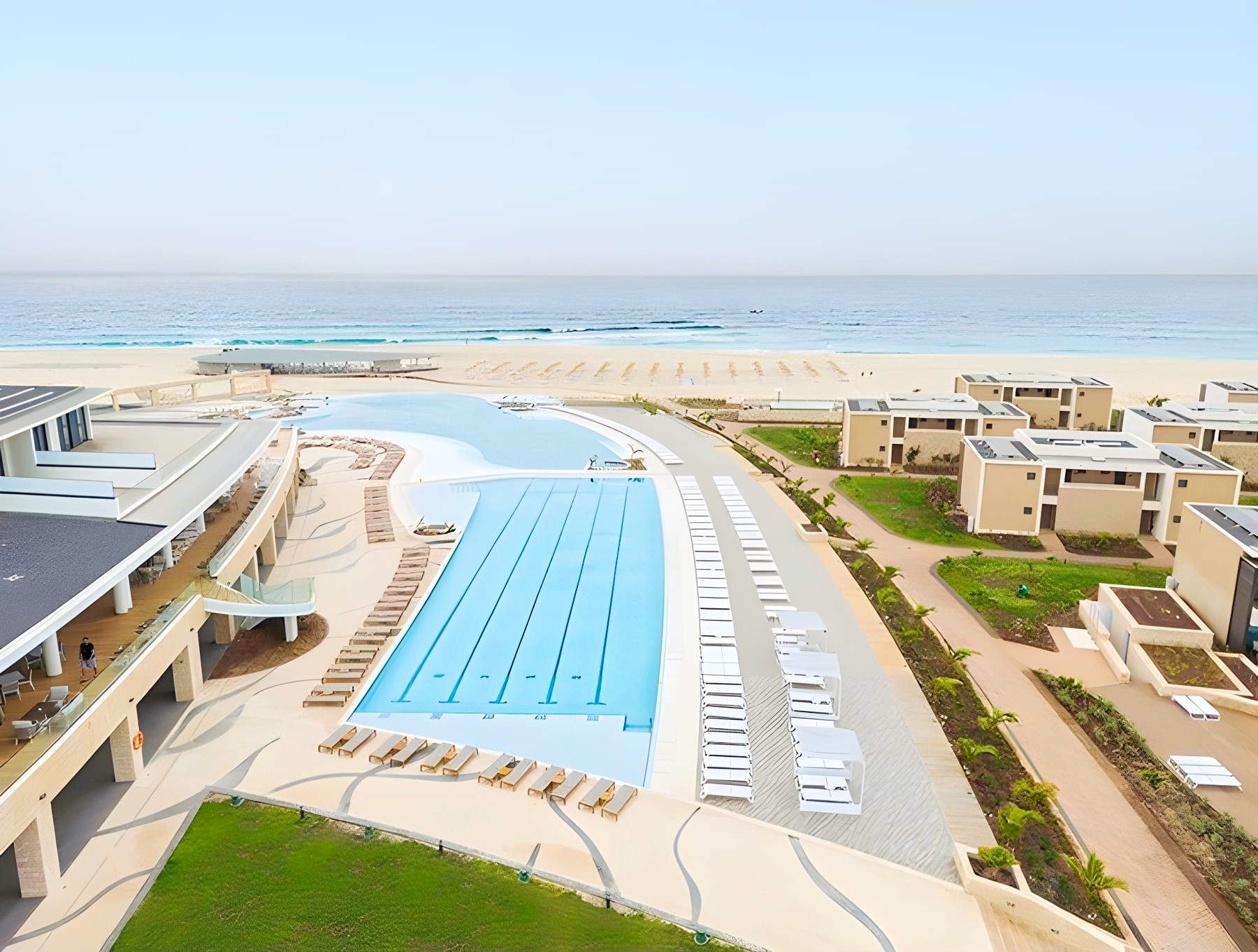 Royal Horizon Ponta Sino 39