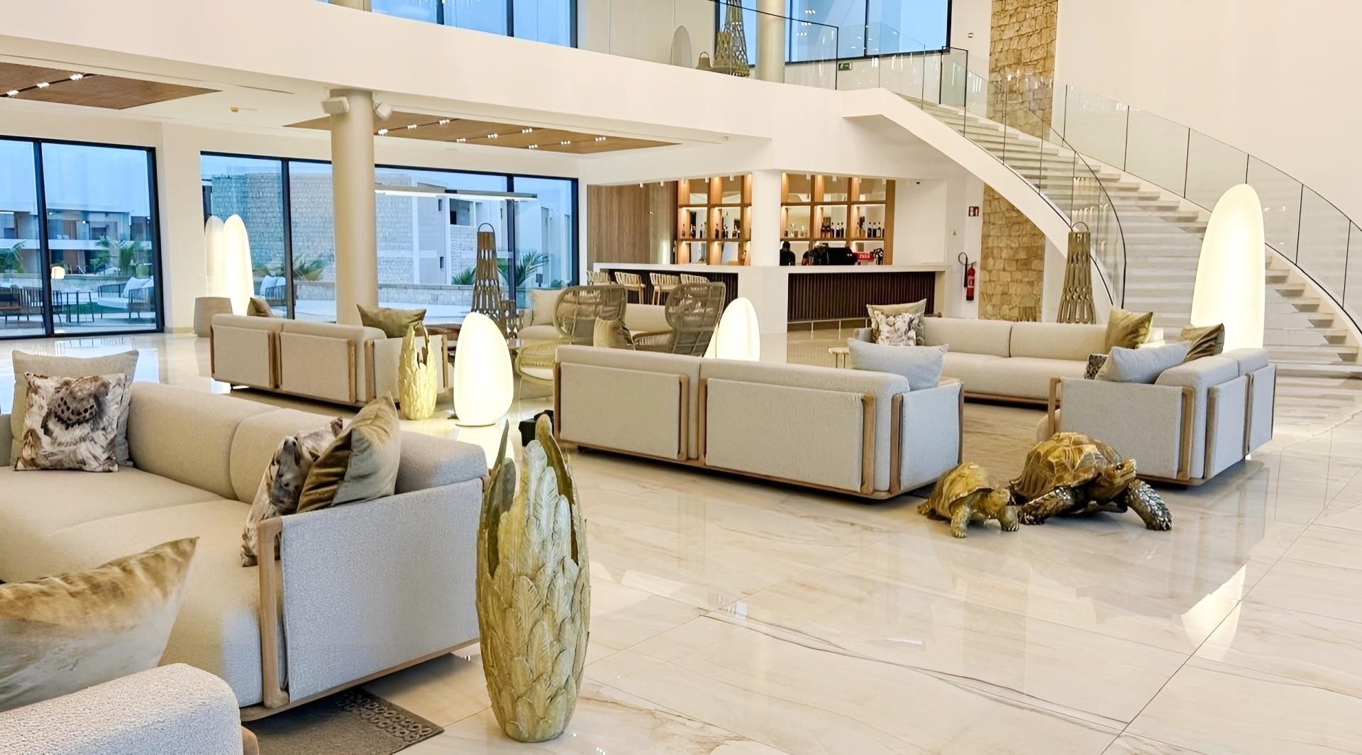 Royal Horizon Ponta Sino 28