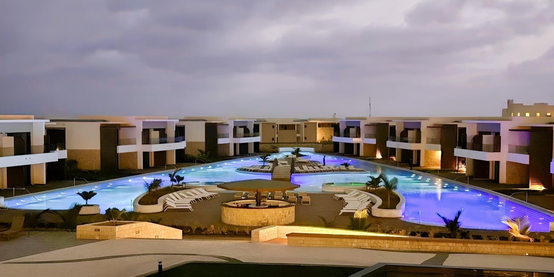 Royal Horizon Ponta Sino 2