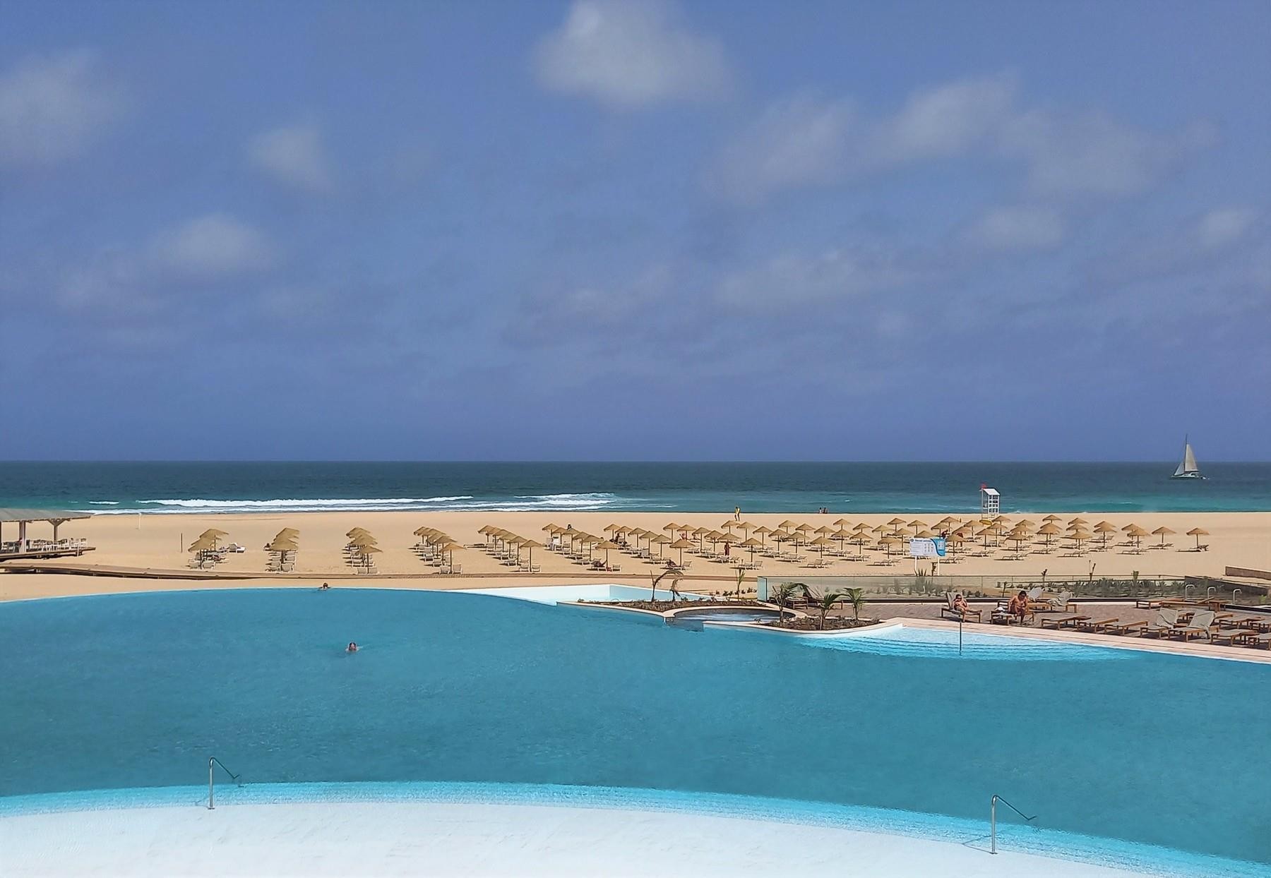 Royal Horizon Ponta Sino 13