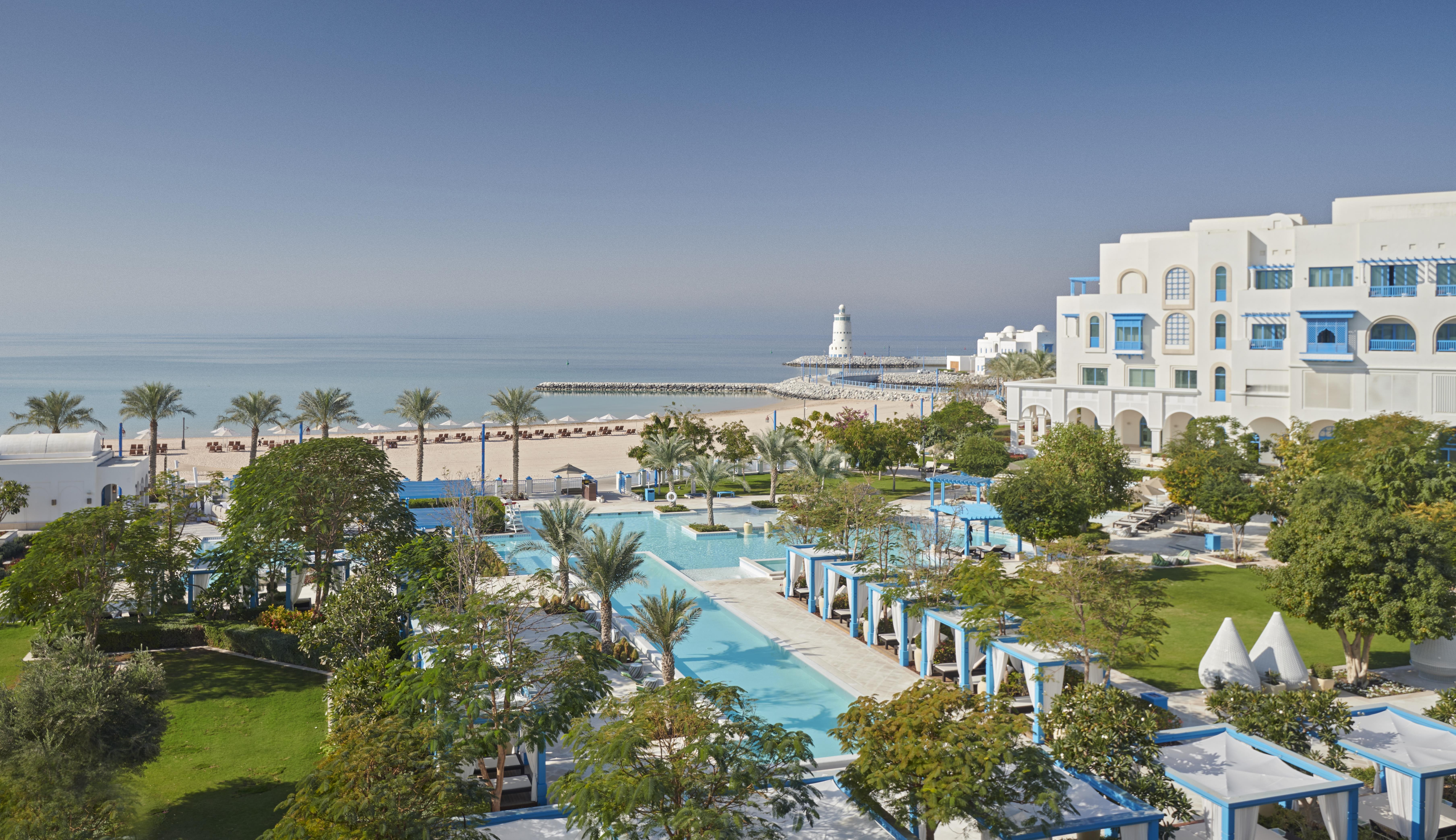 Hilton Salwa Beach Resort & Villas 7