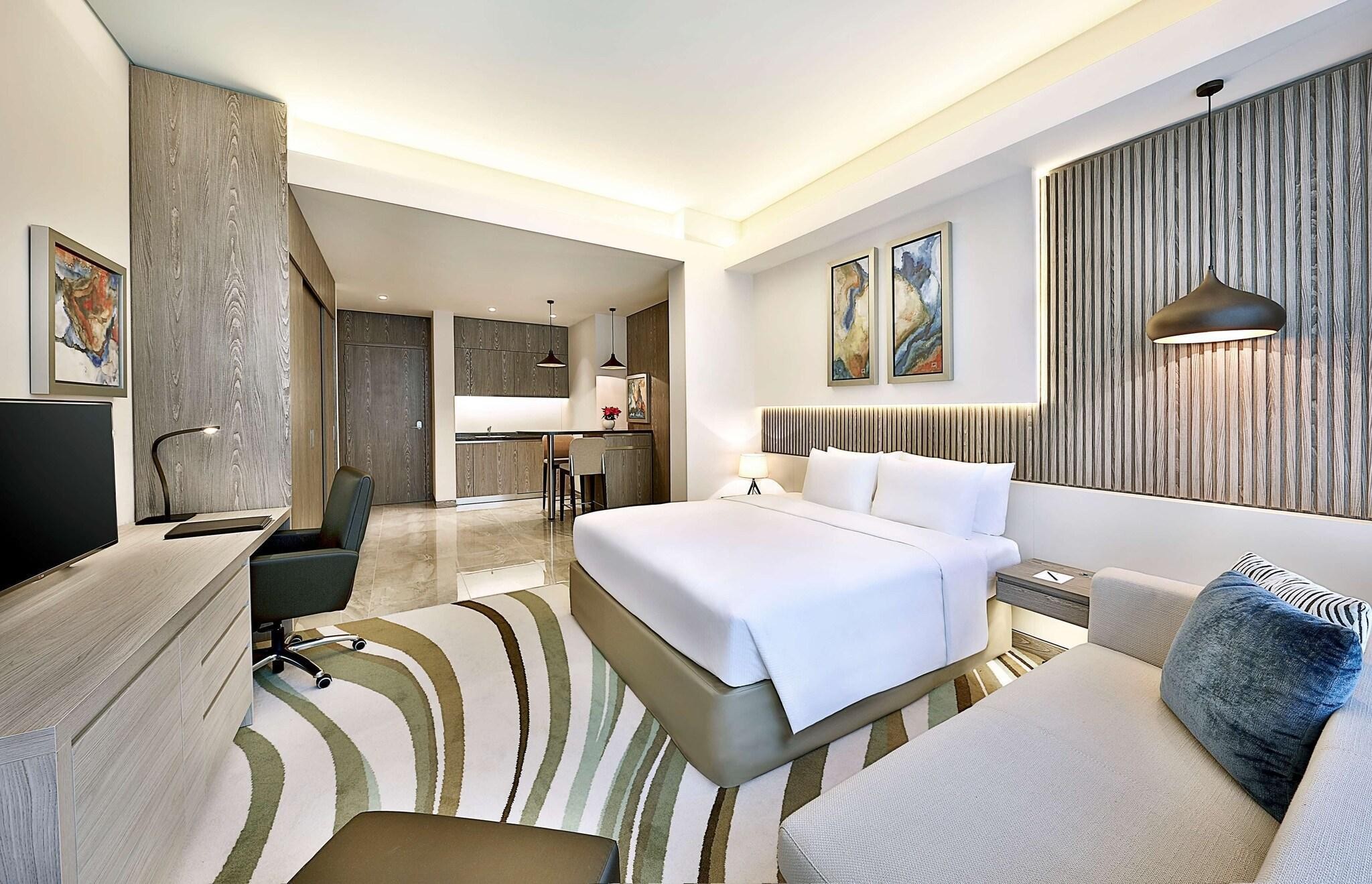 DoubleTree by Hilton Doha - Old Town