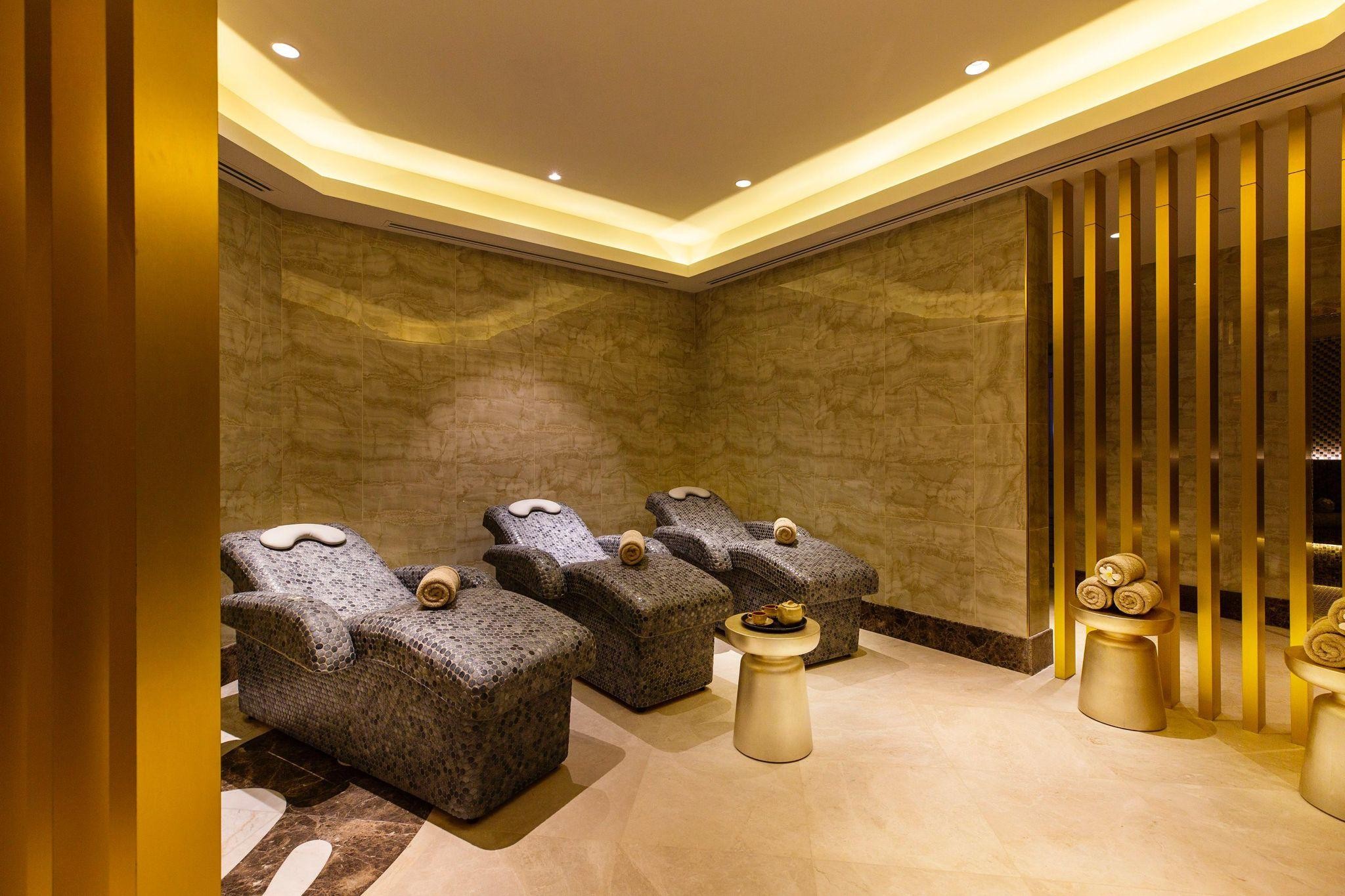 Ezdan Palace Hotel 13