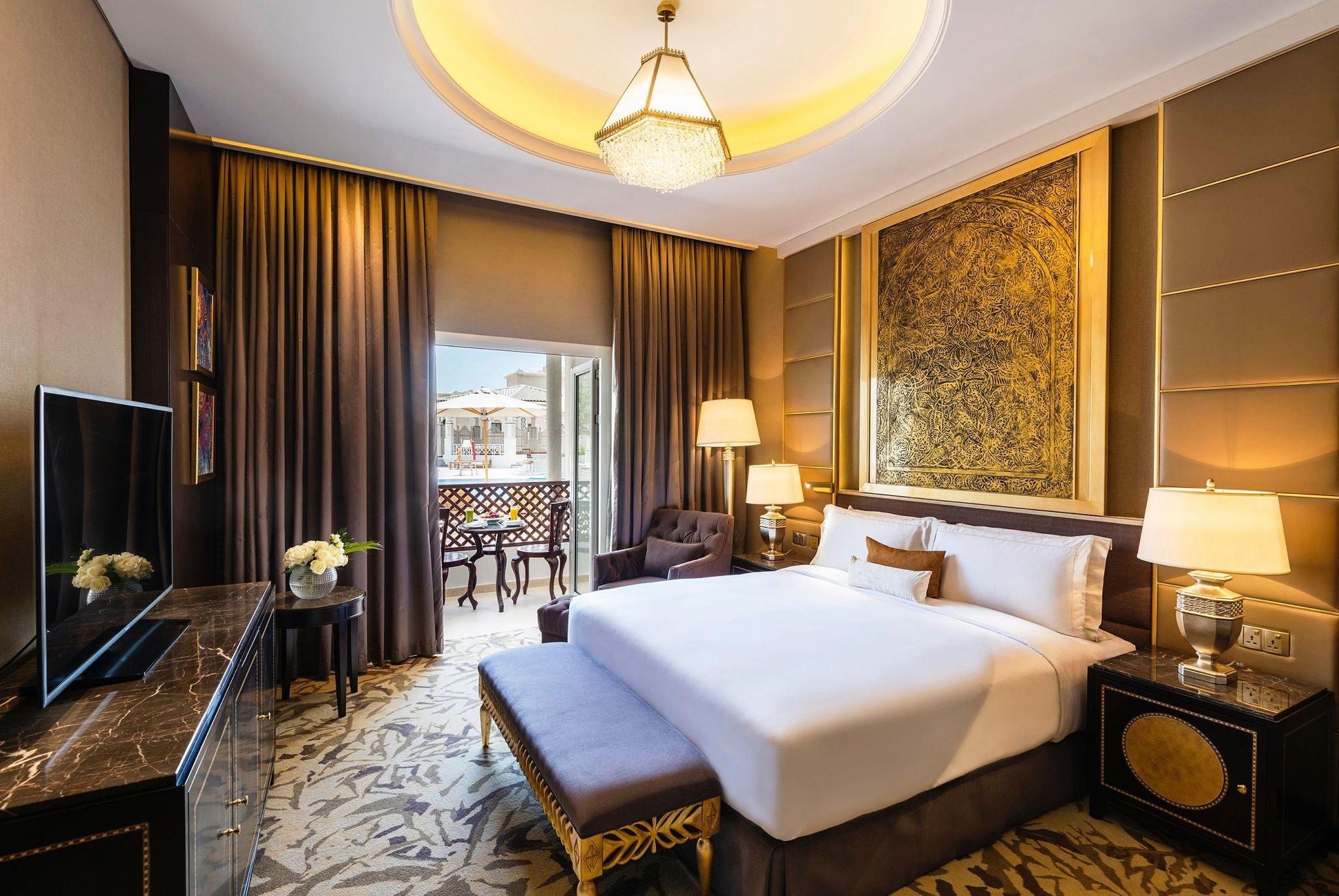 Ezdan Palace Hotel 8