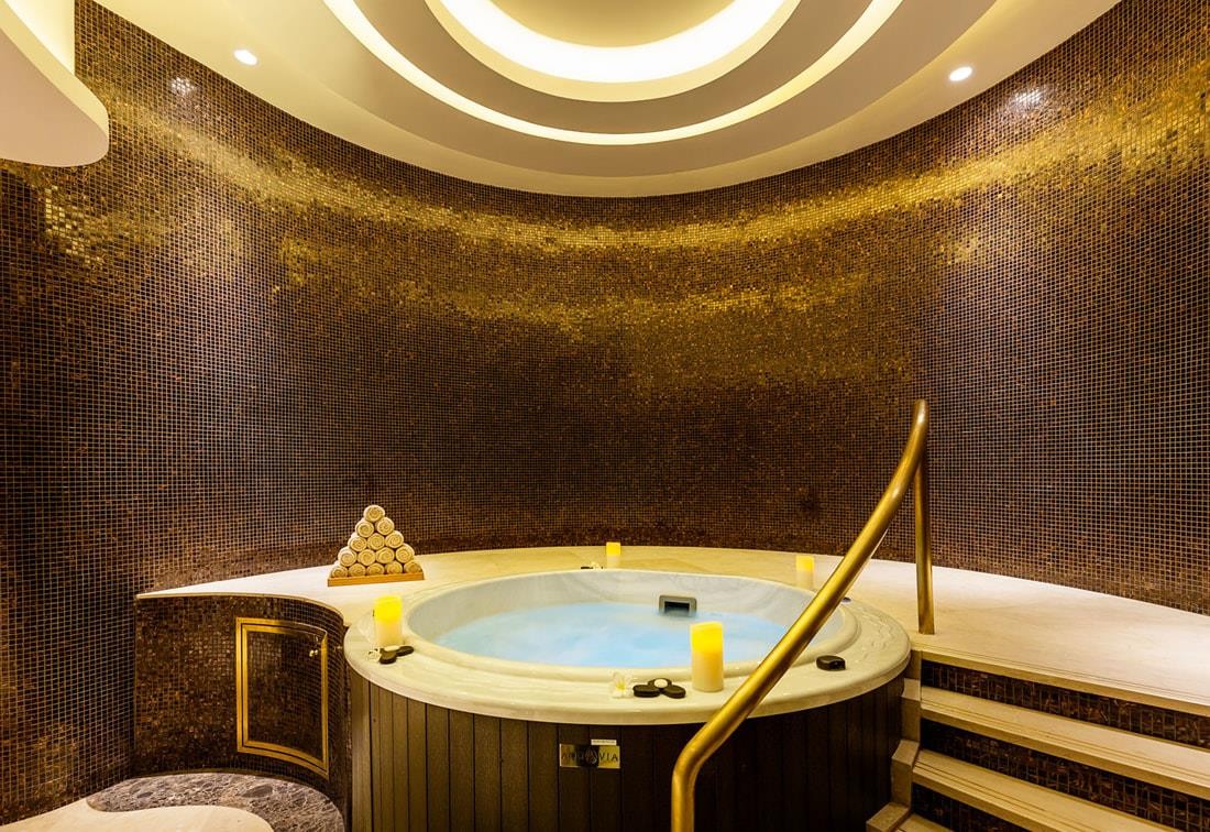 Ezdan Palace Hotel 14