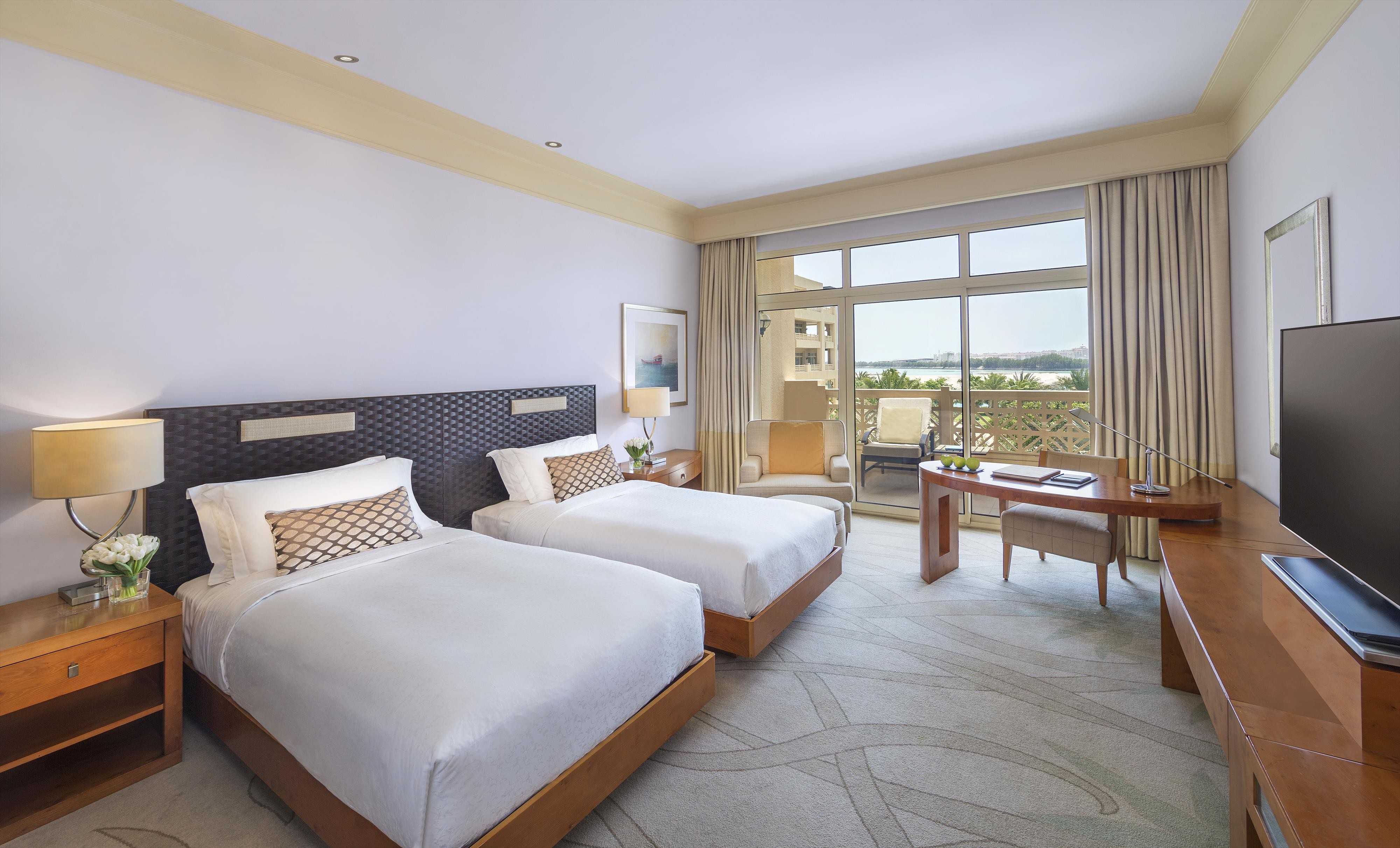 Grand Hyatt Doha Hotel & Villas 7