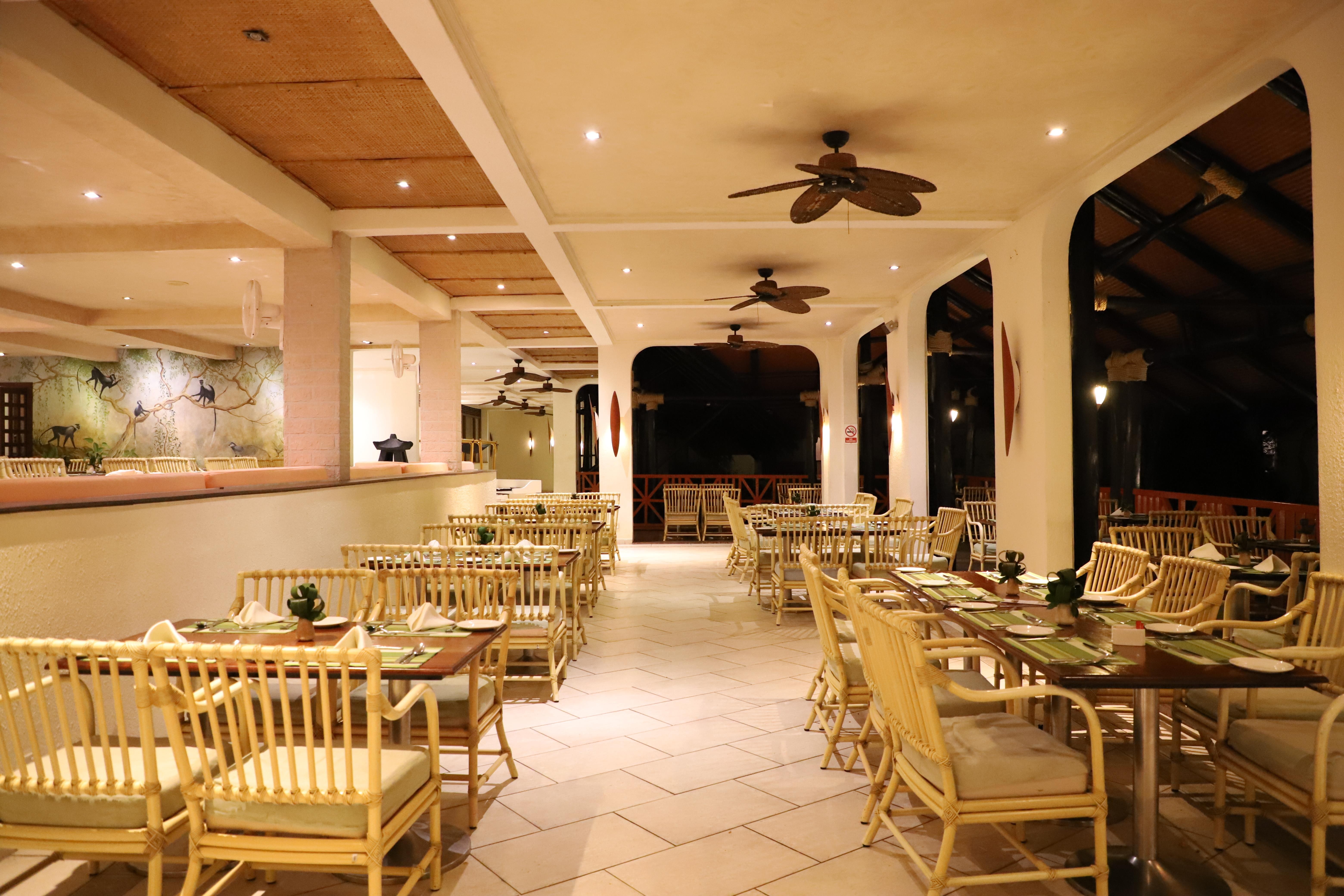 Diani Reef Beach Resort & Spa