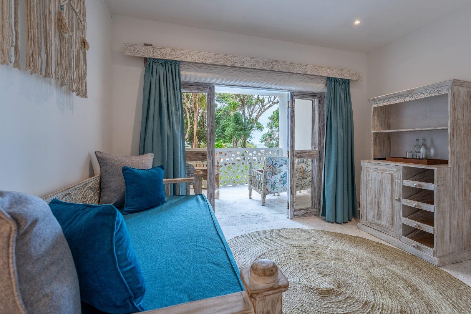 The Sands at Chale Island 8