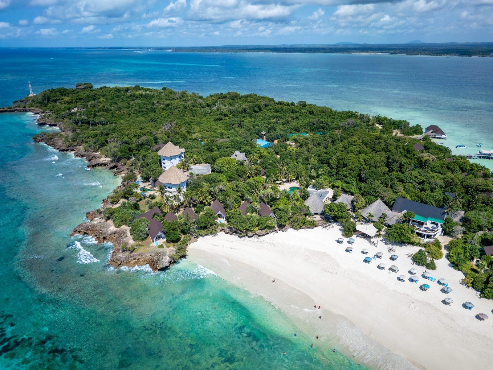 The Sands at Chale Island 26