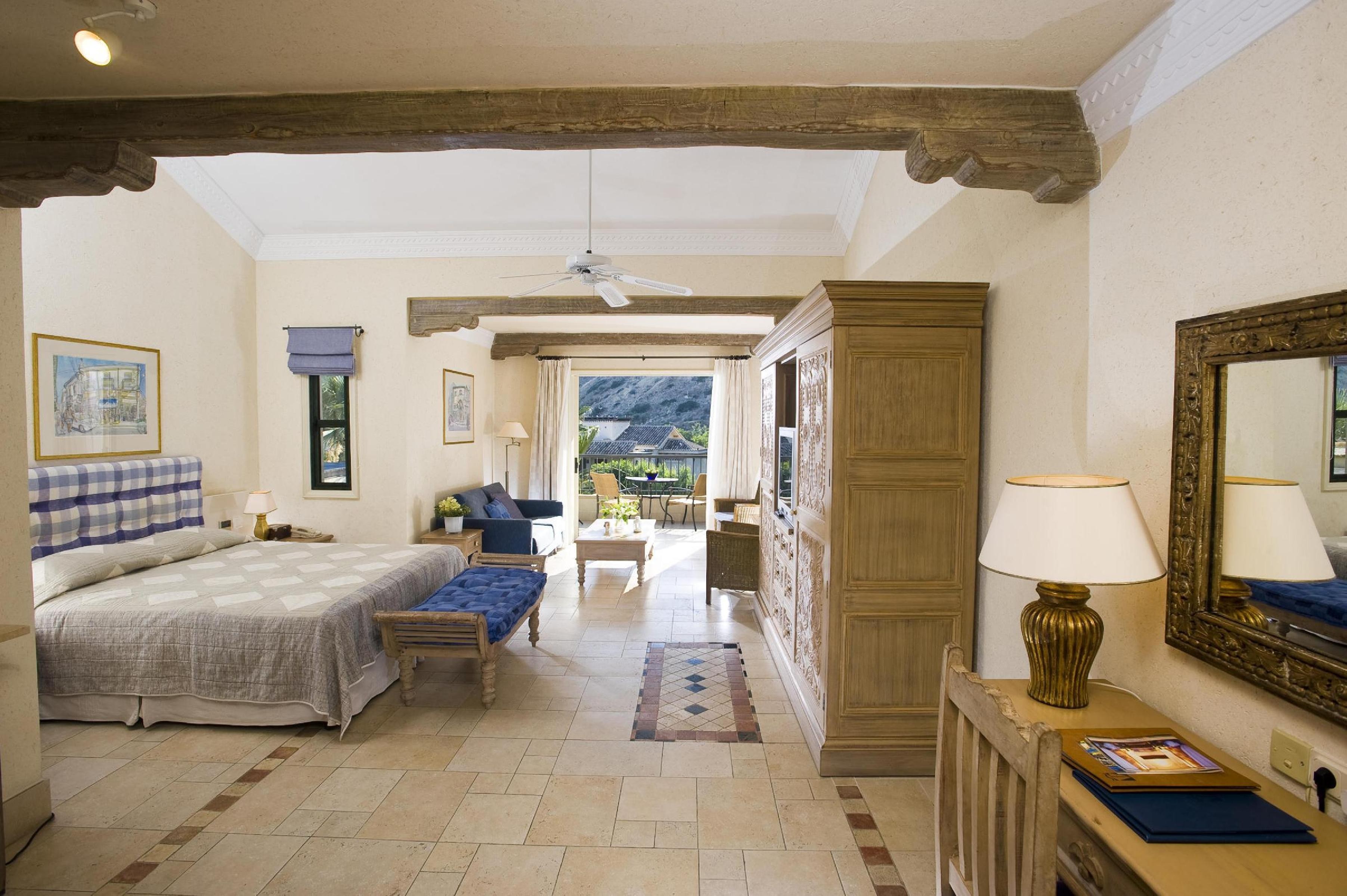 Columbia Beach Resort