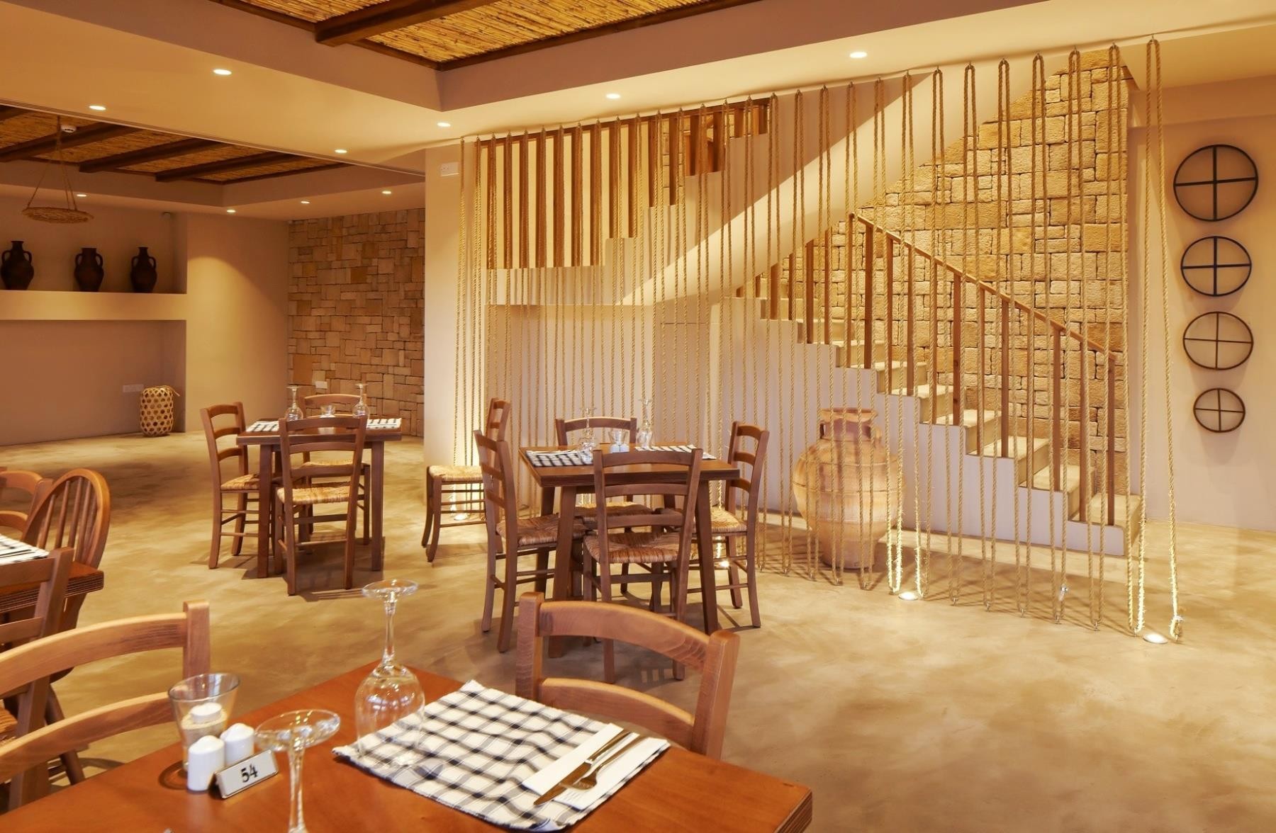 Melpo Antia Hotel and Suites 7