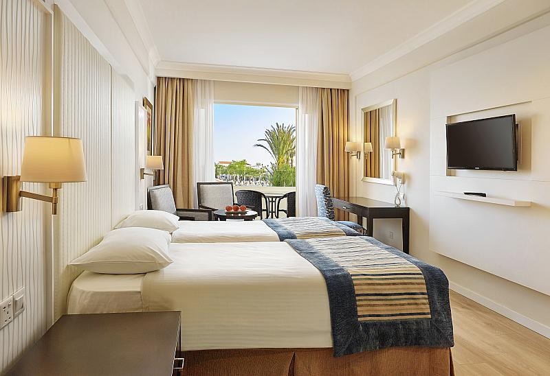 Olympic Lagoon Resort  8