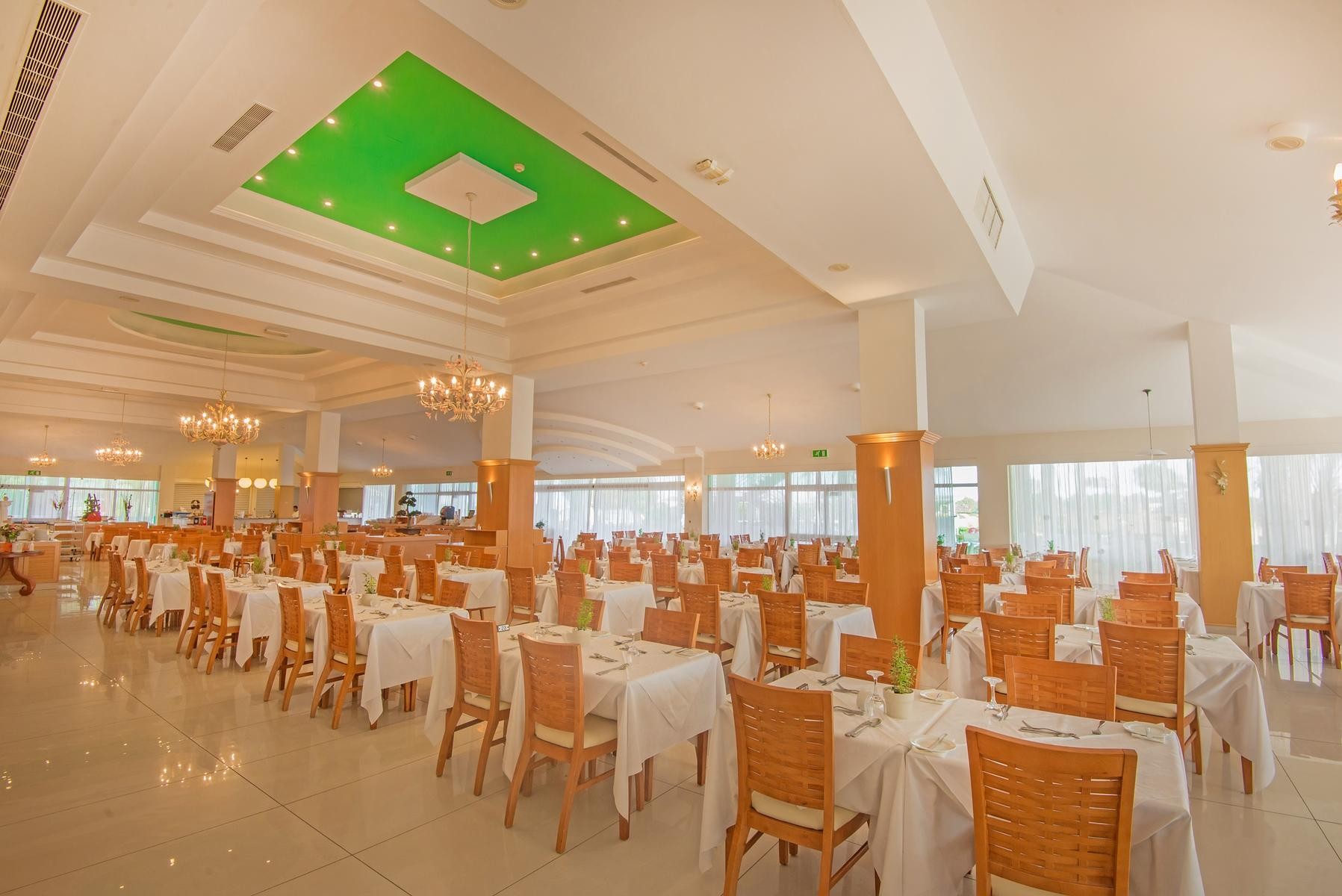 Dome Beach hotel & Resort 12