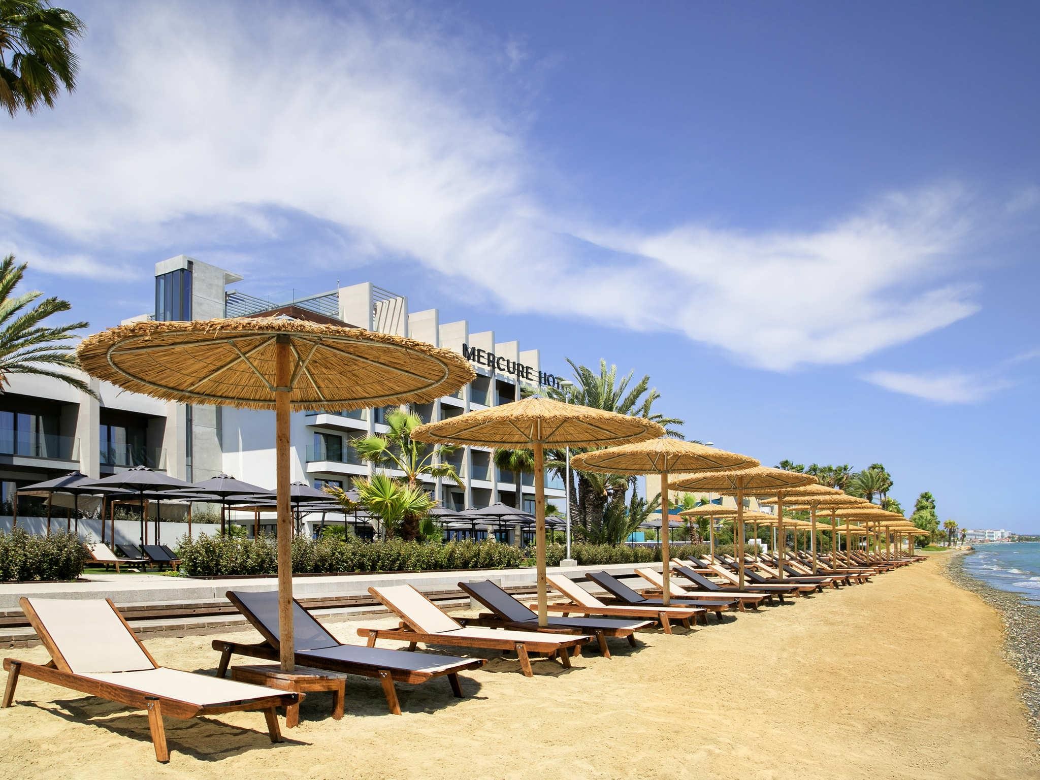 Mercure Larnaca Beach Resort