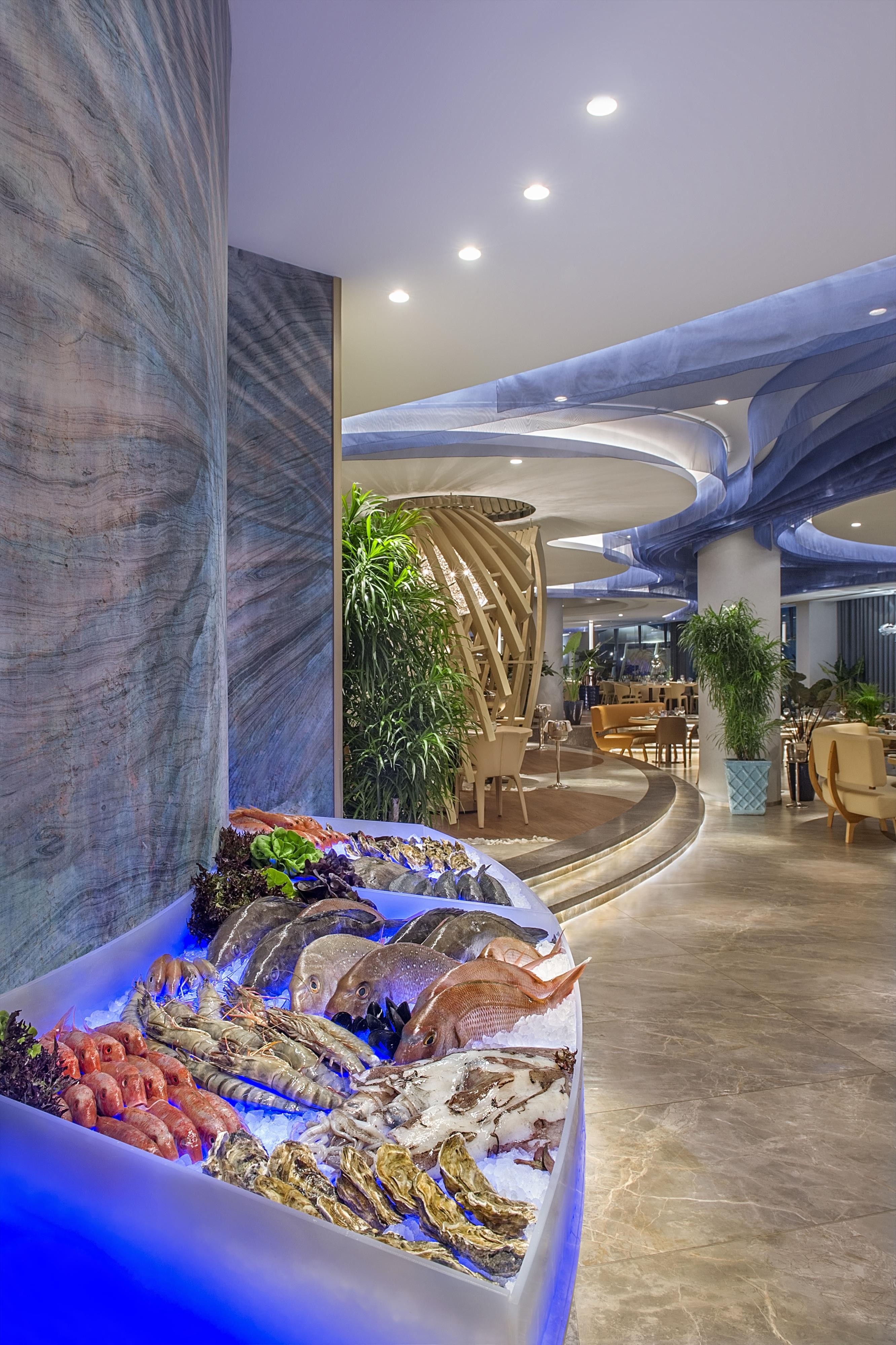 Amathus Beach Limassol 21