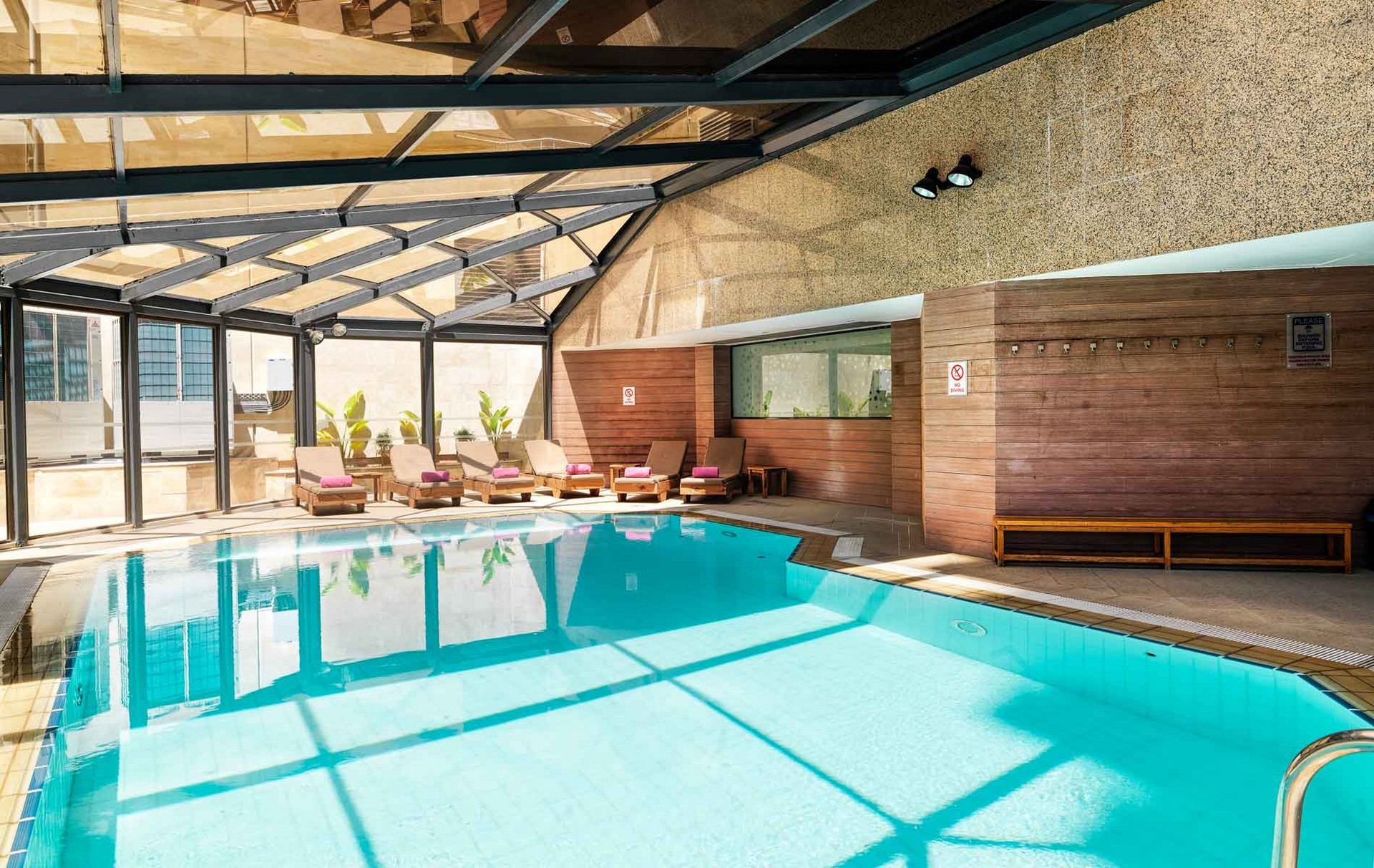 St.Raphael Resort 16